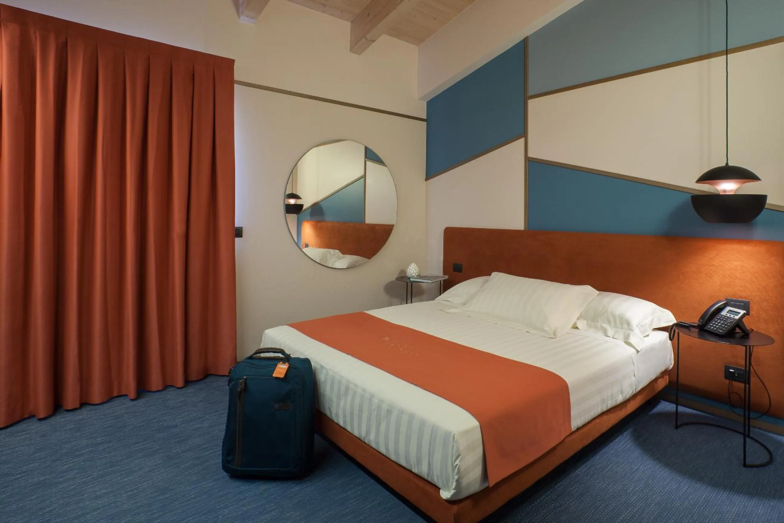 Bed in Best Western Plus Dimora del Monaco