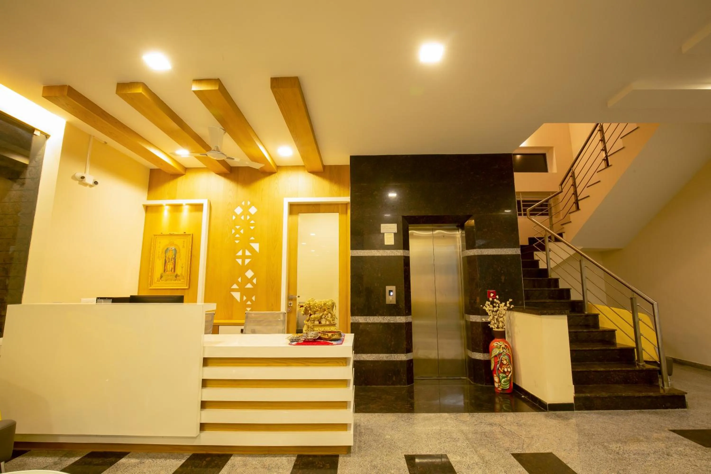 Lobby or reception in Ponnis Hotel