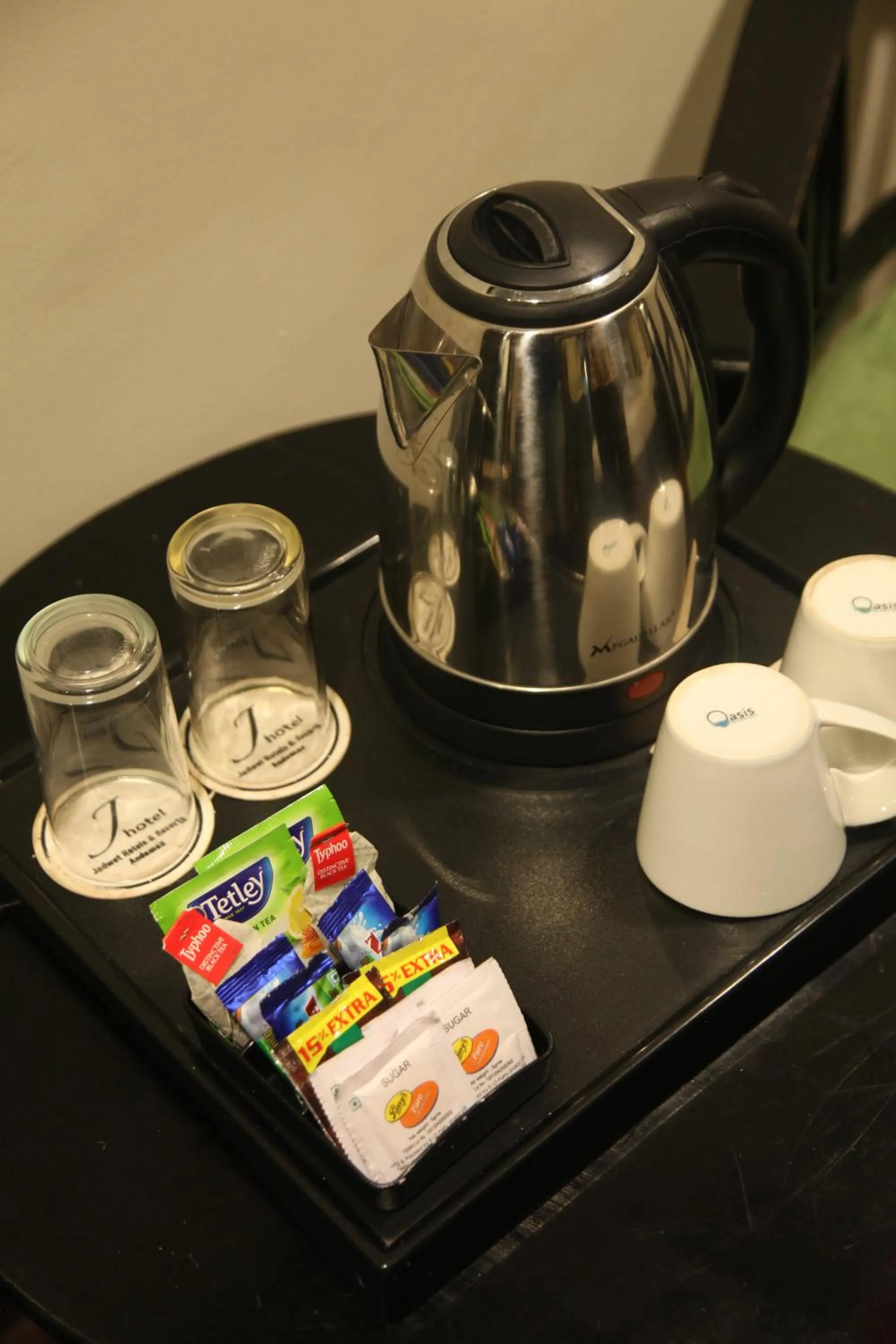 Coffee/tea facilities in J Hotel