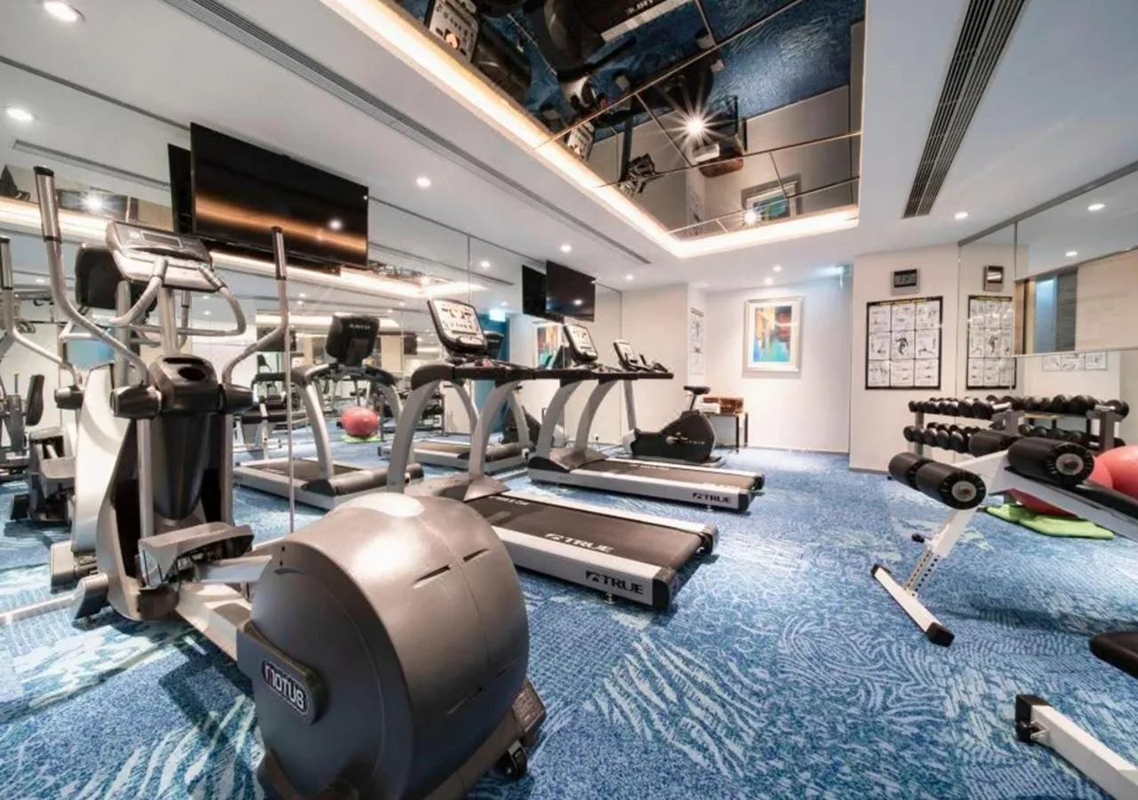 Fitness centre/facilities in Regal Oriental Hotel