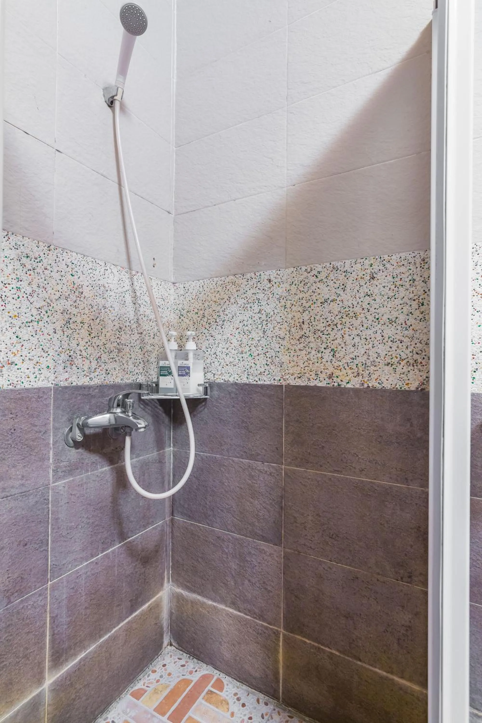 Shower in Kenting Maya-House B&B