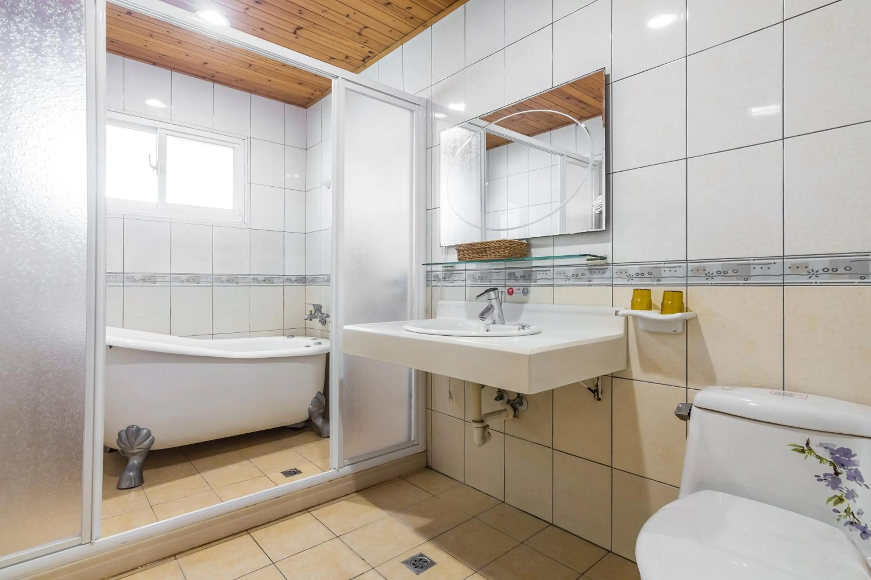 Shower in Kenting Maya-House B&B