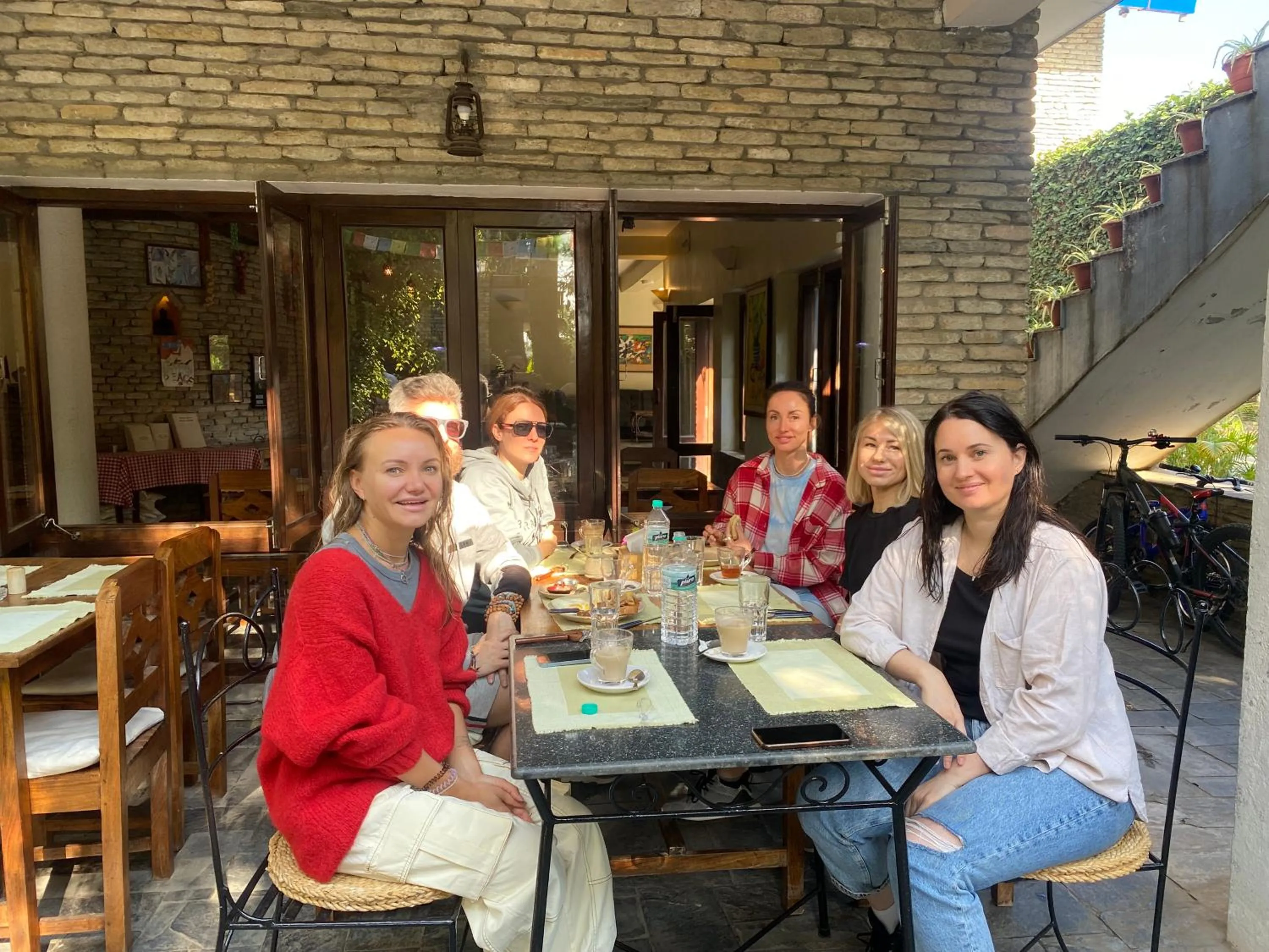 Food and drinks in Mum's Garden Resort