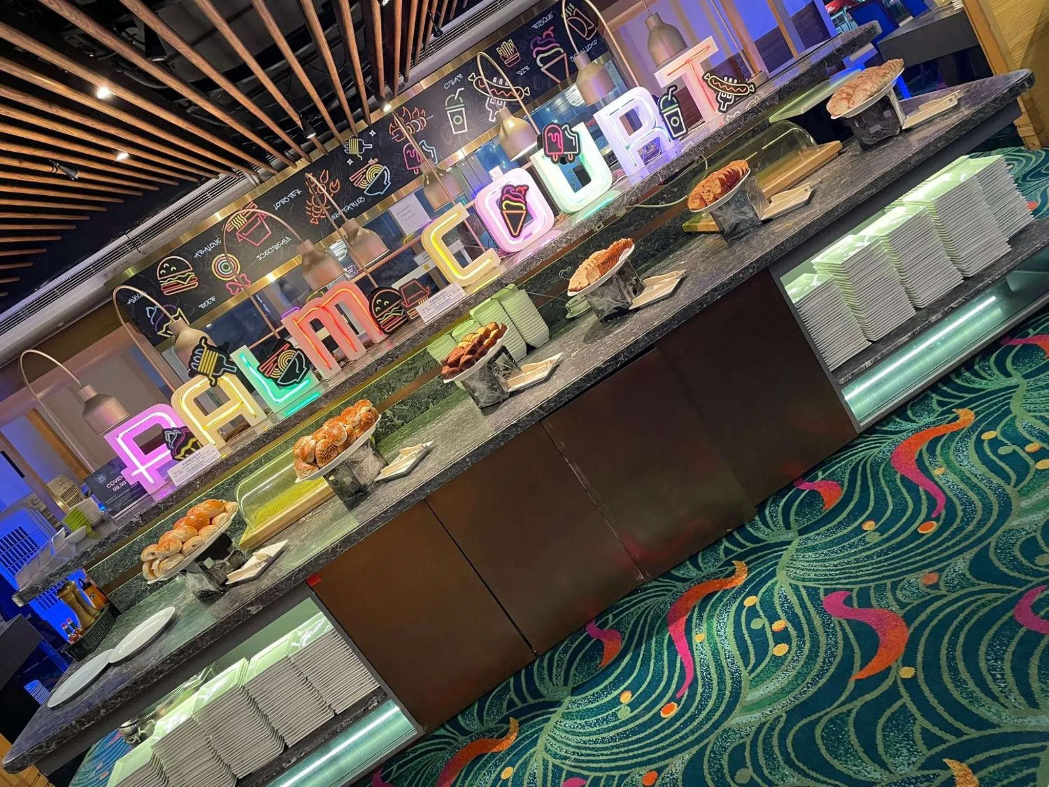 Breakfast in Metropark Hotel Kowloon