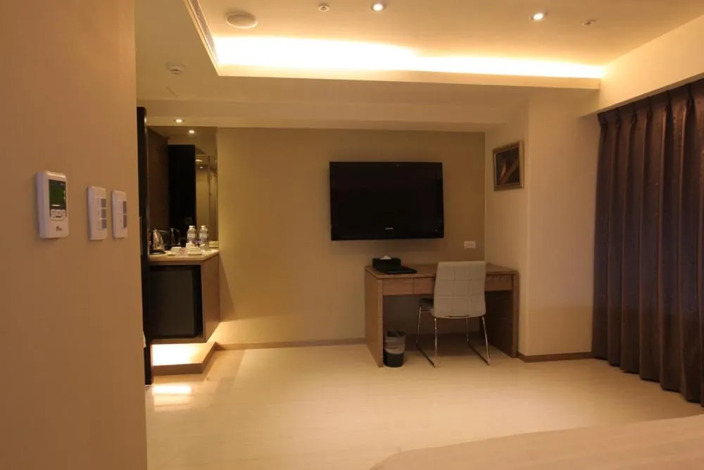 TV and multimedia in Nest Hotel