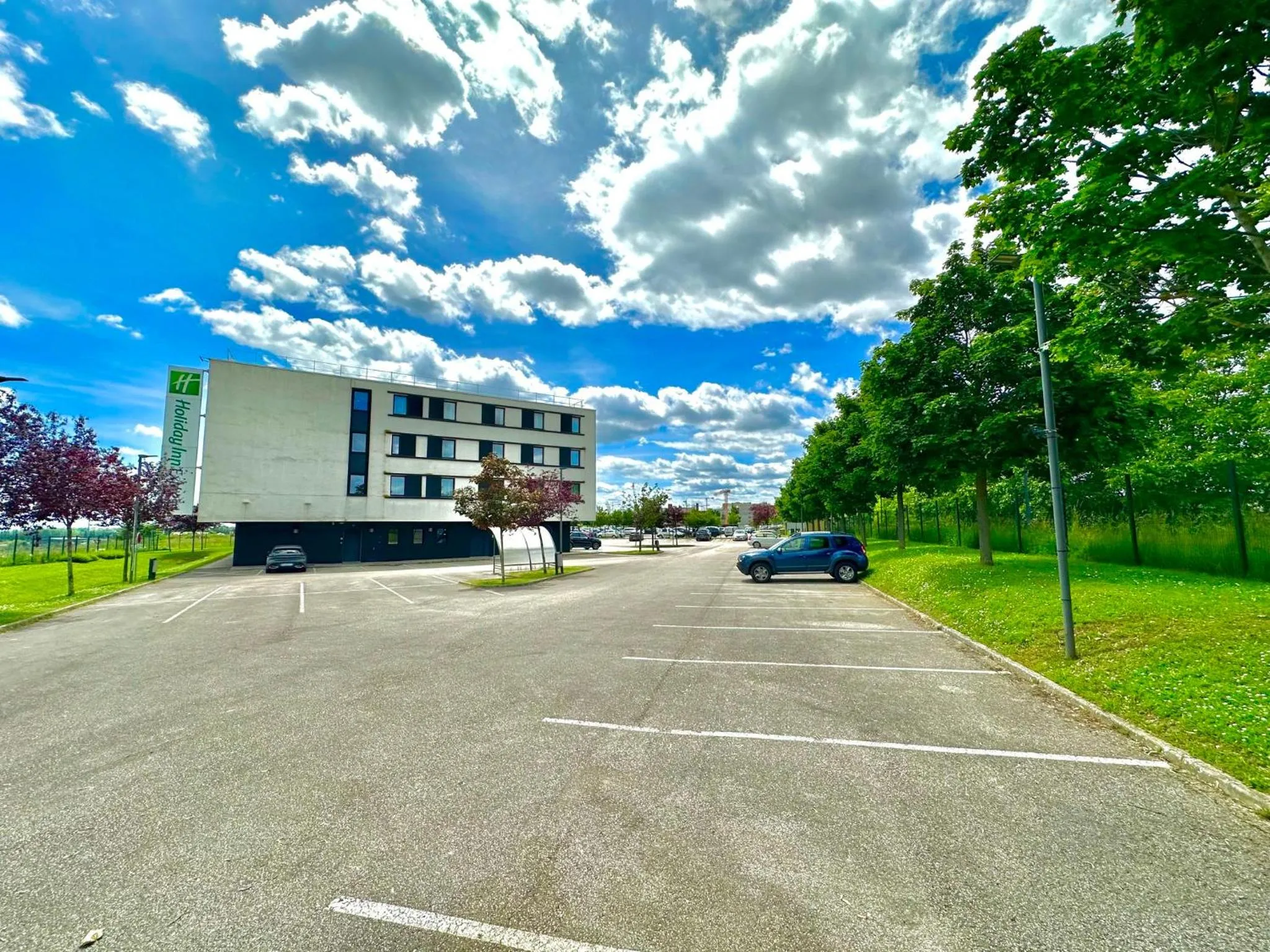 Property building in Holiday Inn Express Dijon by IHG