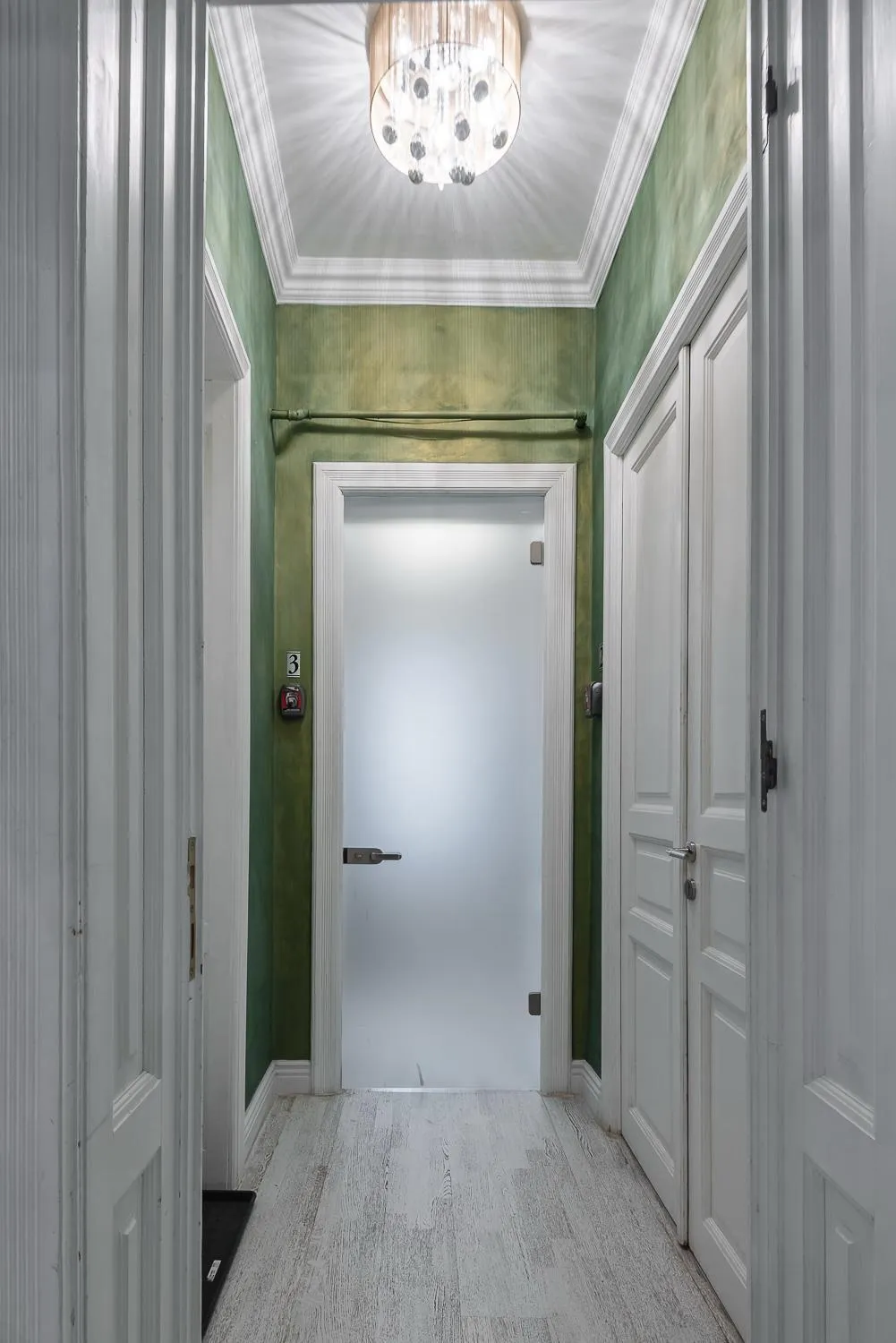 Facade/entrance in HIGHLINE DOWNTOWN ApartHotel OLDTOWN UNIRII SQUARE