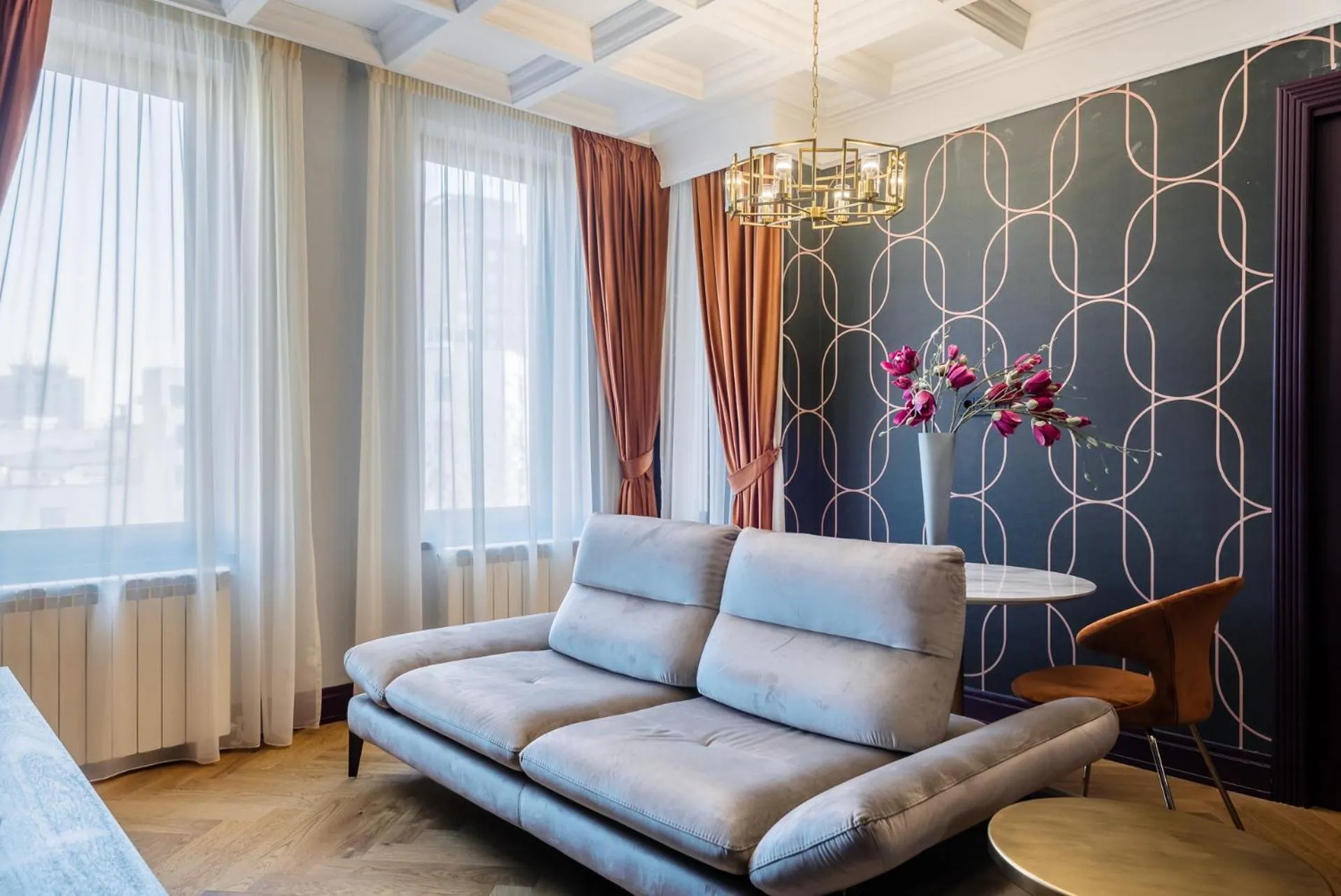 Living room in HIGHLINE DOWNTOWN ApartHotel OLDTOWN UNIRII SQUARE