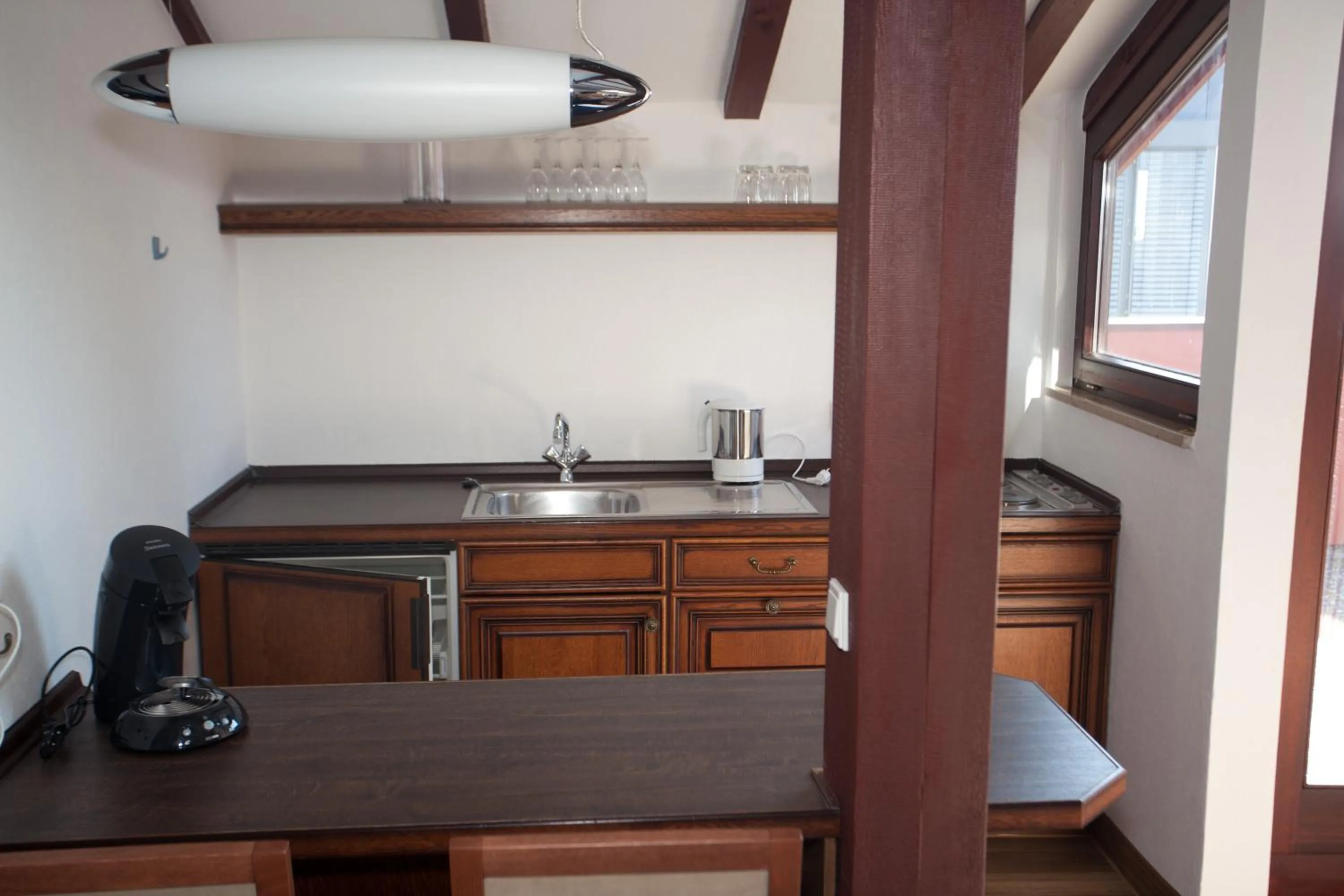 Kitchen or kitchenette in Hotel Knaus am Hafen