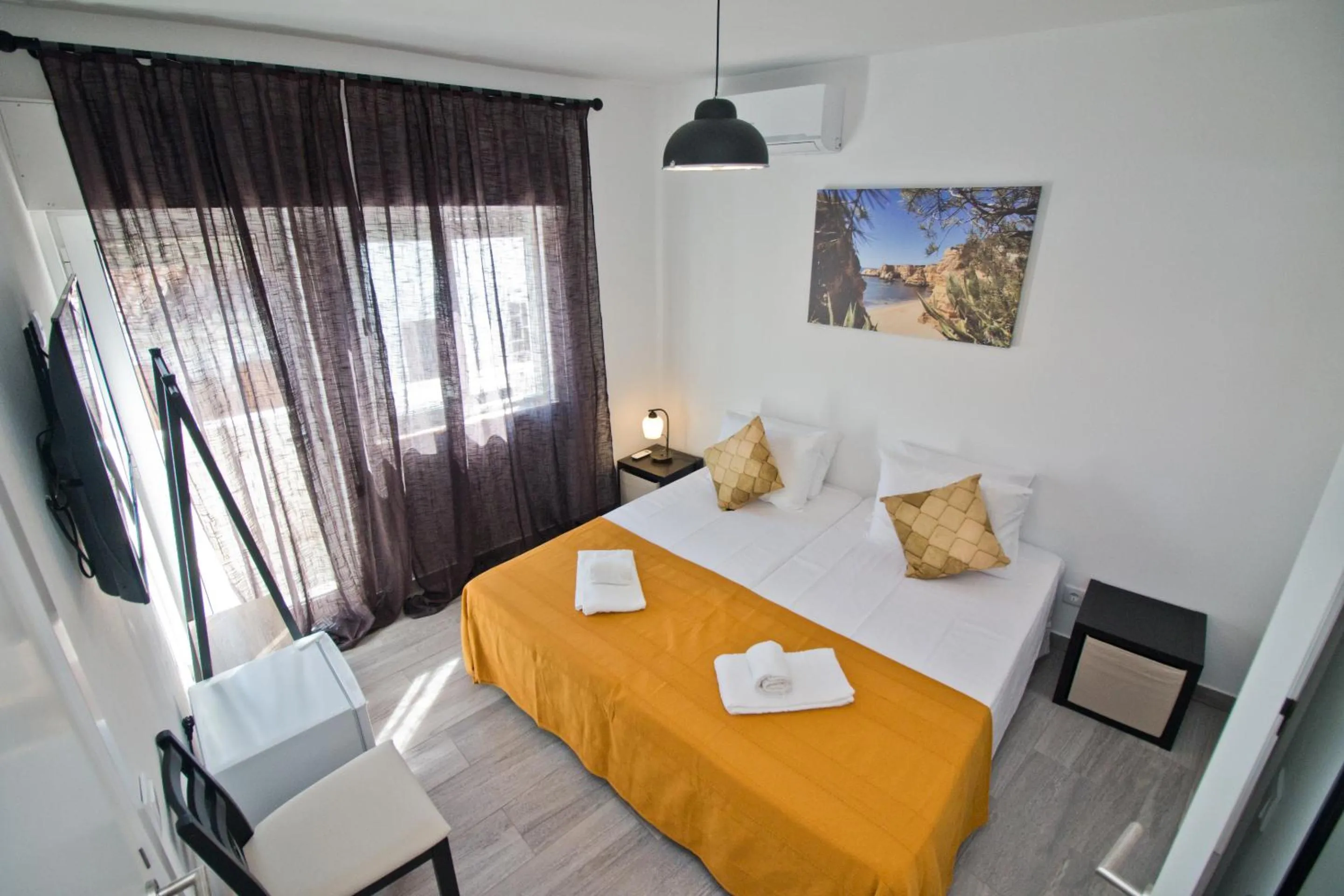 Bedroom, Bed in New Village Guest House