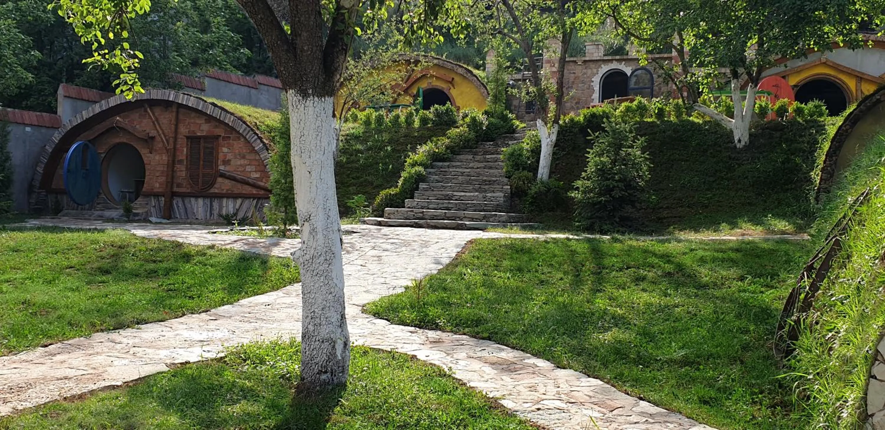 Facade/entrance in Cozy House