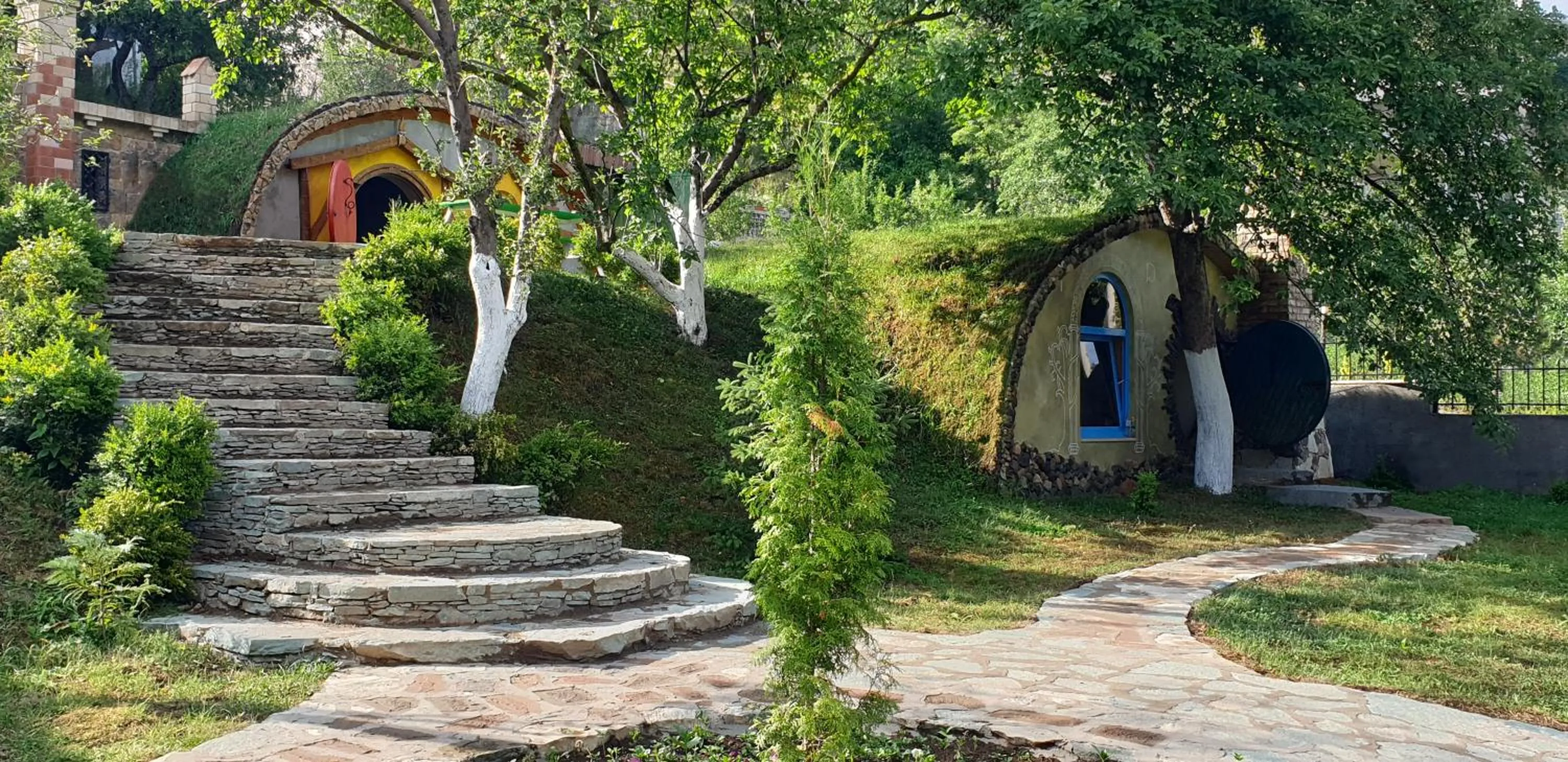 Facade/entrance in Cozy House