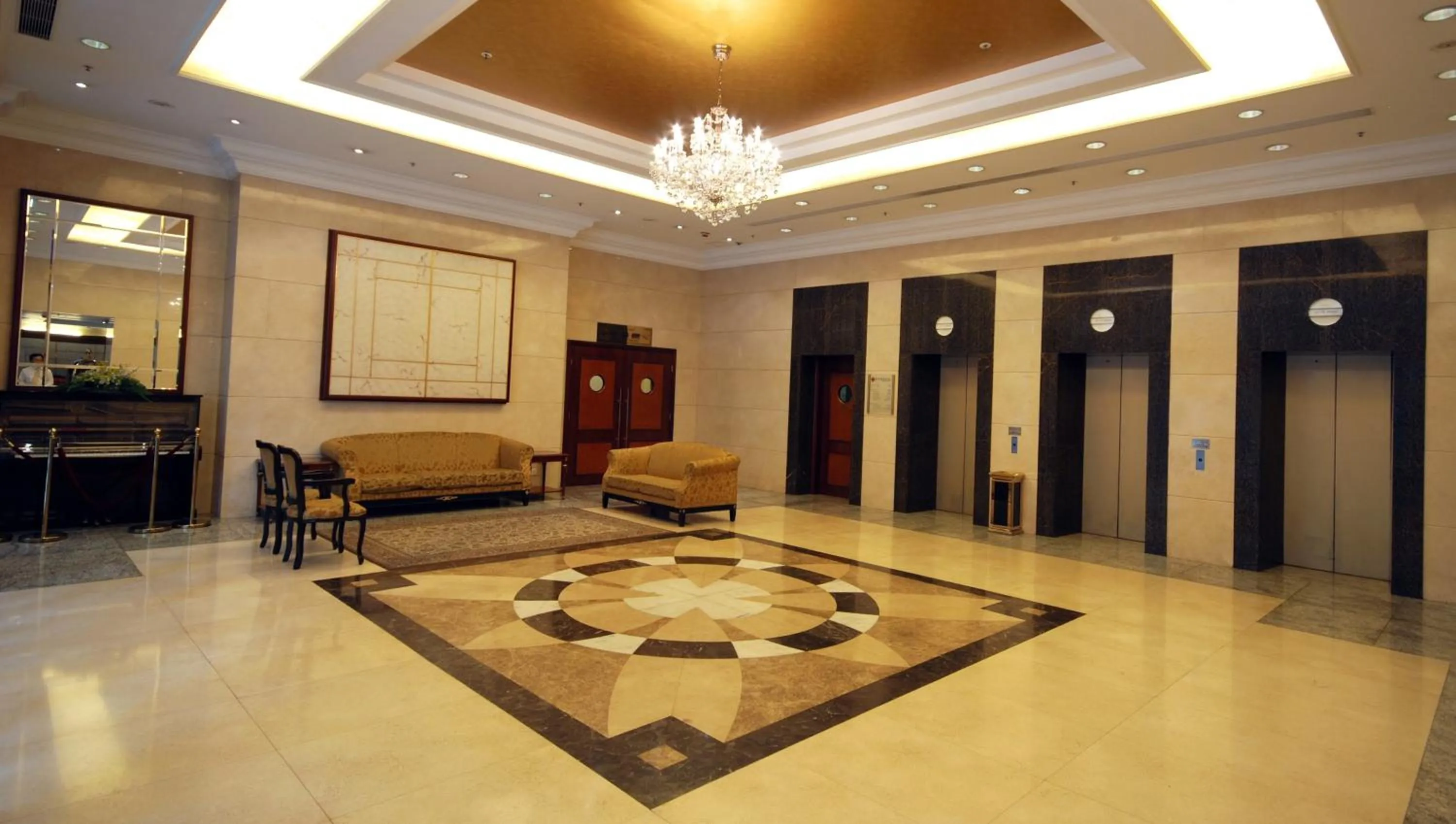 Lobby or reception in BEST WESTERN PLUS Hotel Hong Kong