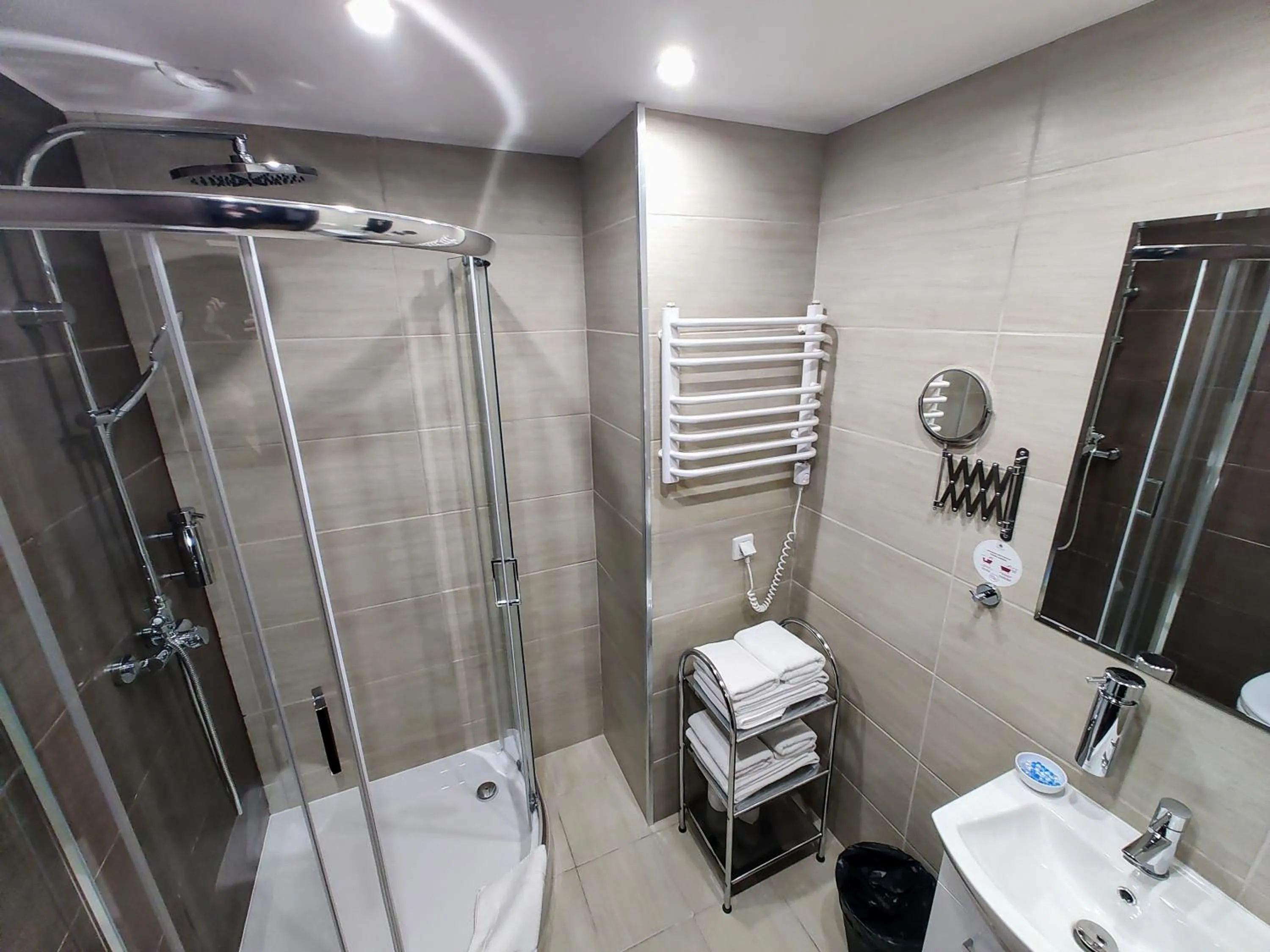 Shower in Boutique Hotel's III Piłsudskiego