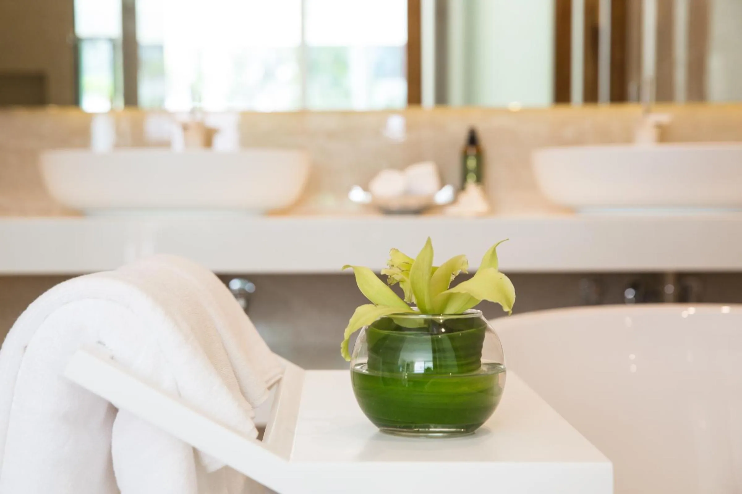 Bathroom in Chi - The Residence