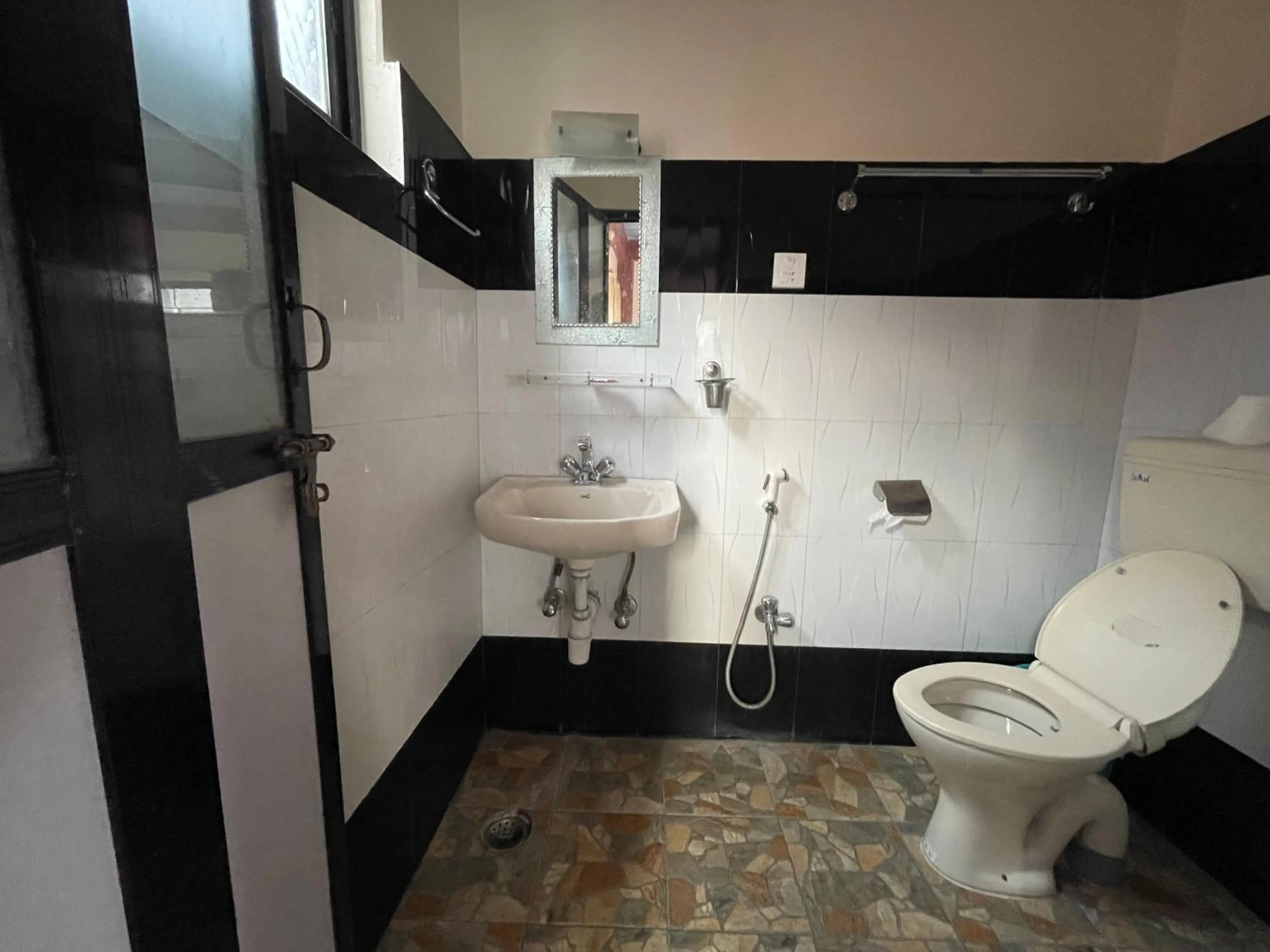 Shower in Hotel Hakoniwa