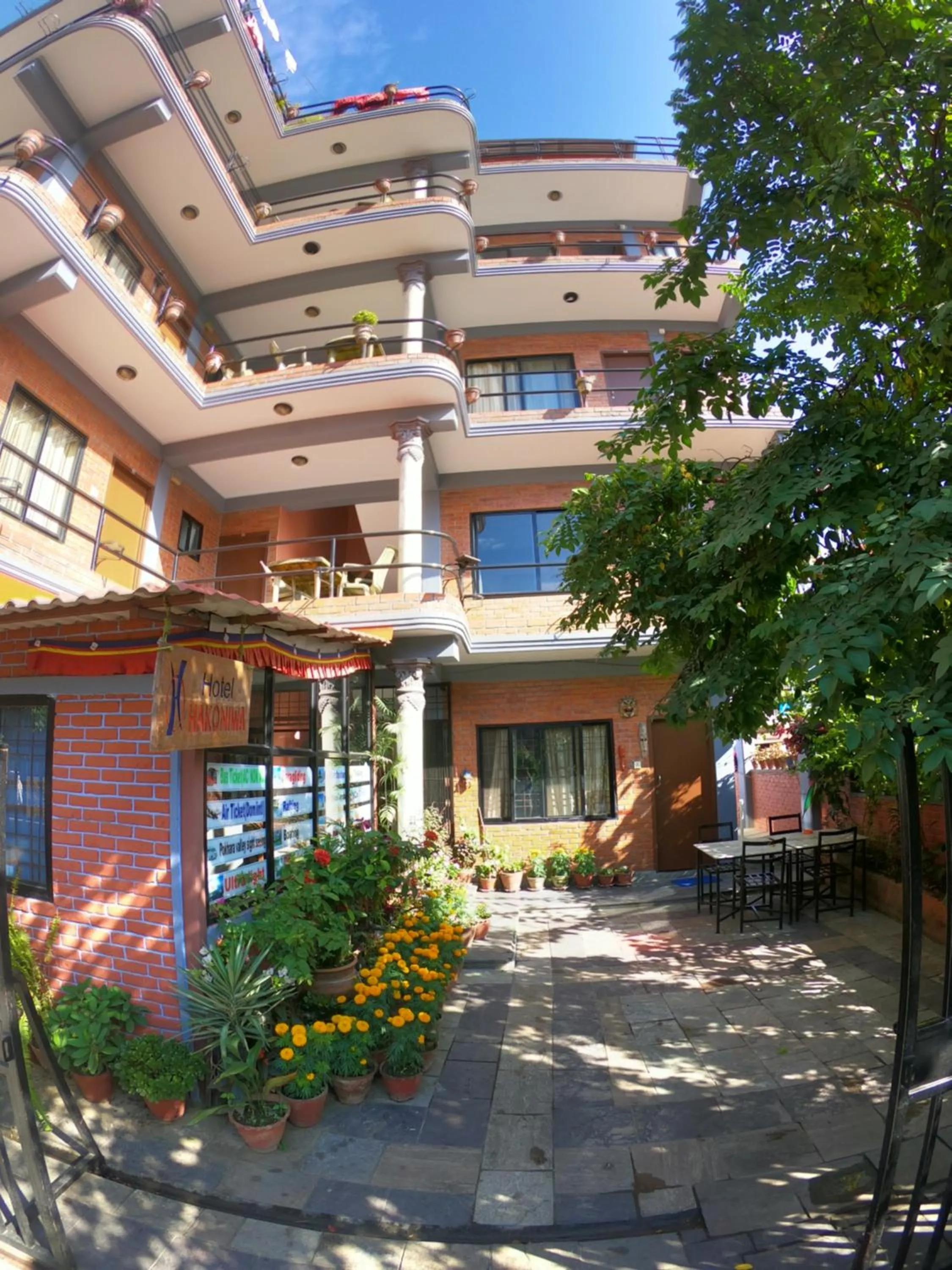 Property building in Hotel Hakoniwa