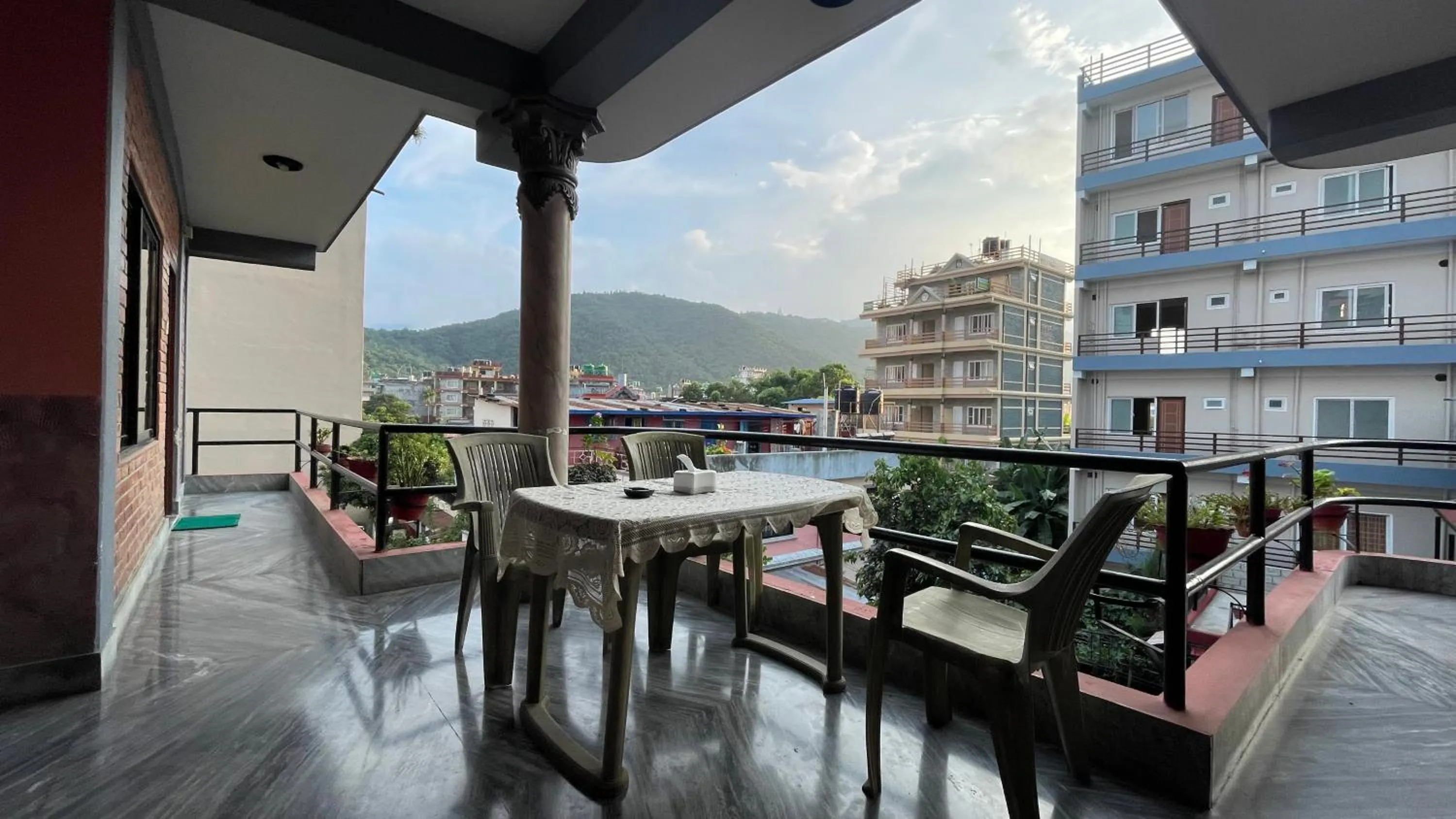 Day in Hotel Hakoniwa