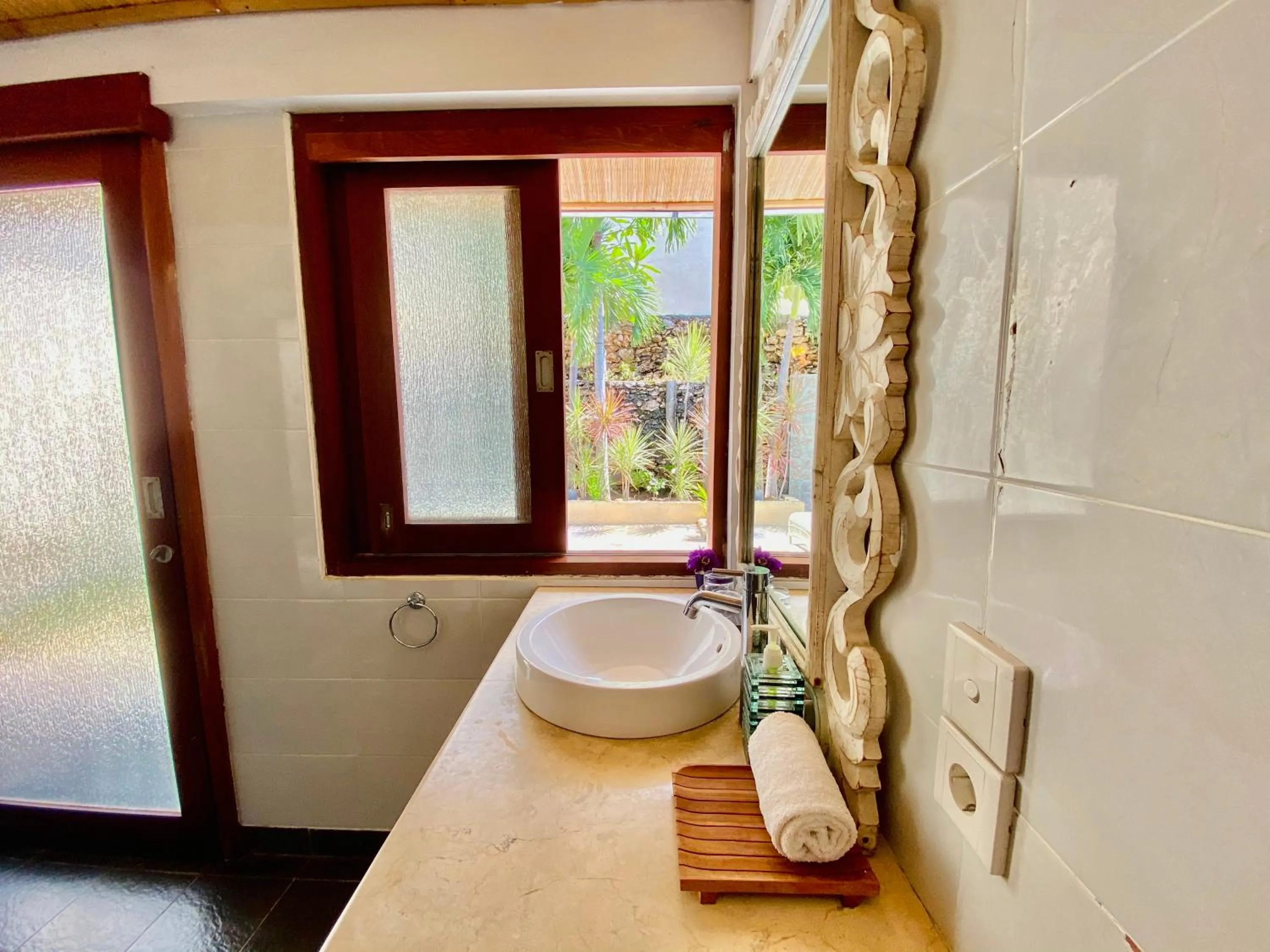 Lembongan Sanctuary Villas