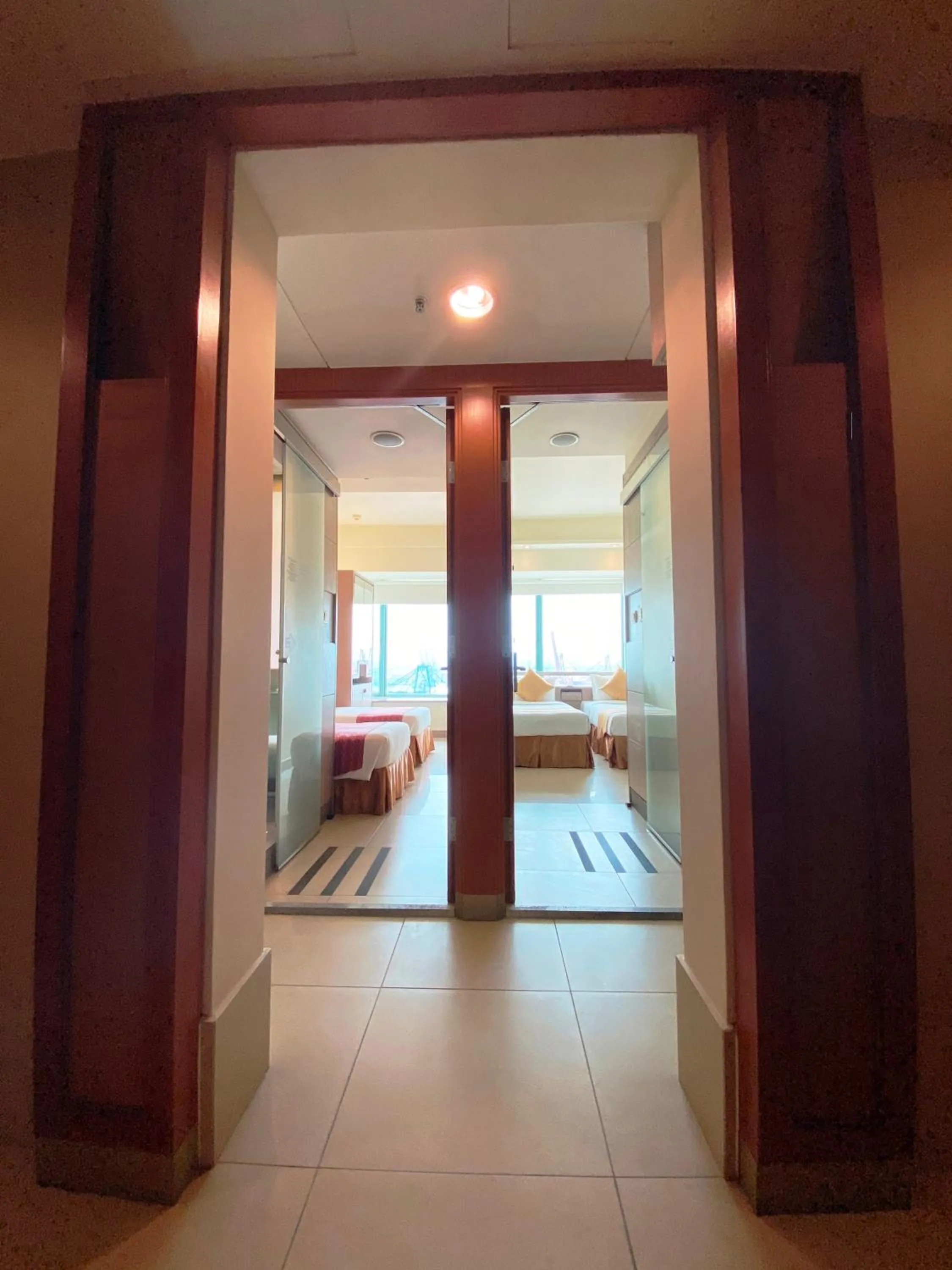 Family Adjoining Room in Rambler Oasis Hotel