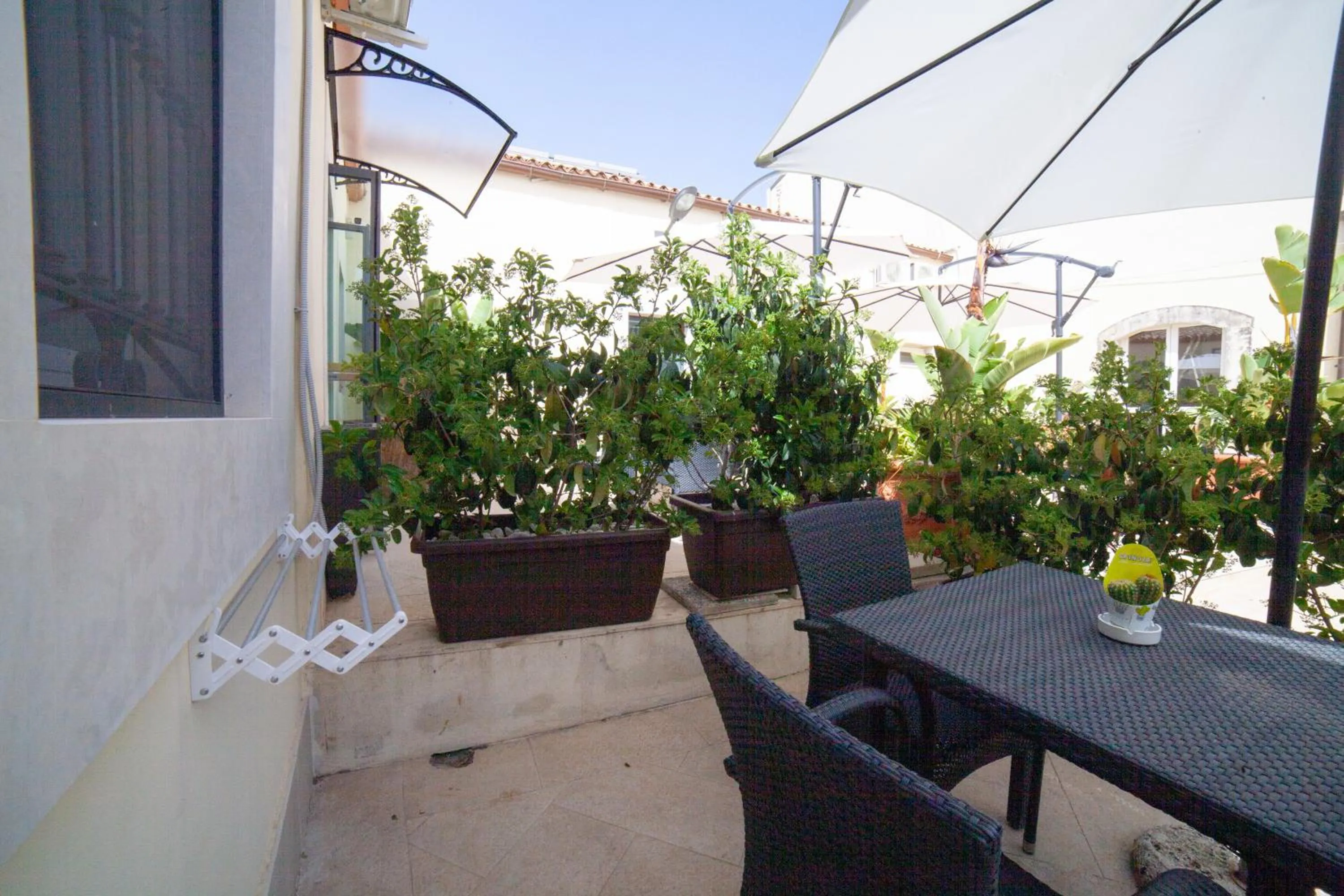 Patio in B&B Ninfeo Siracusa - Rooms & Breakfast