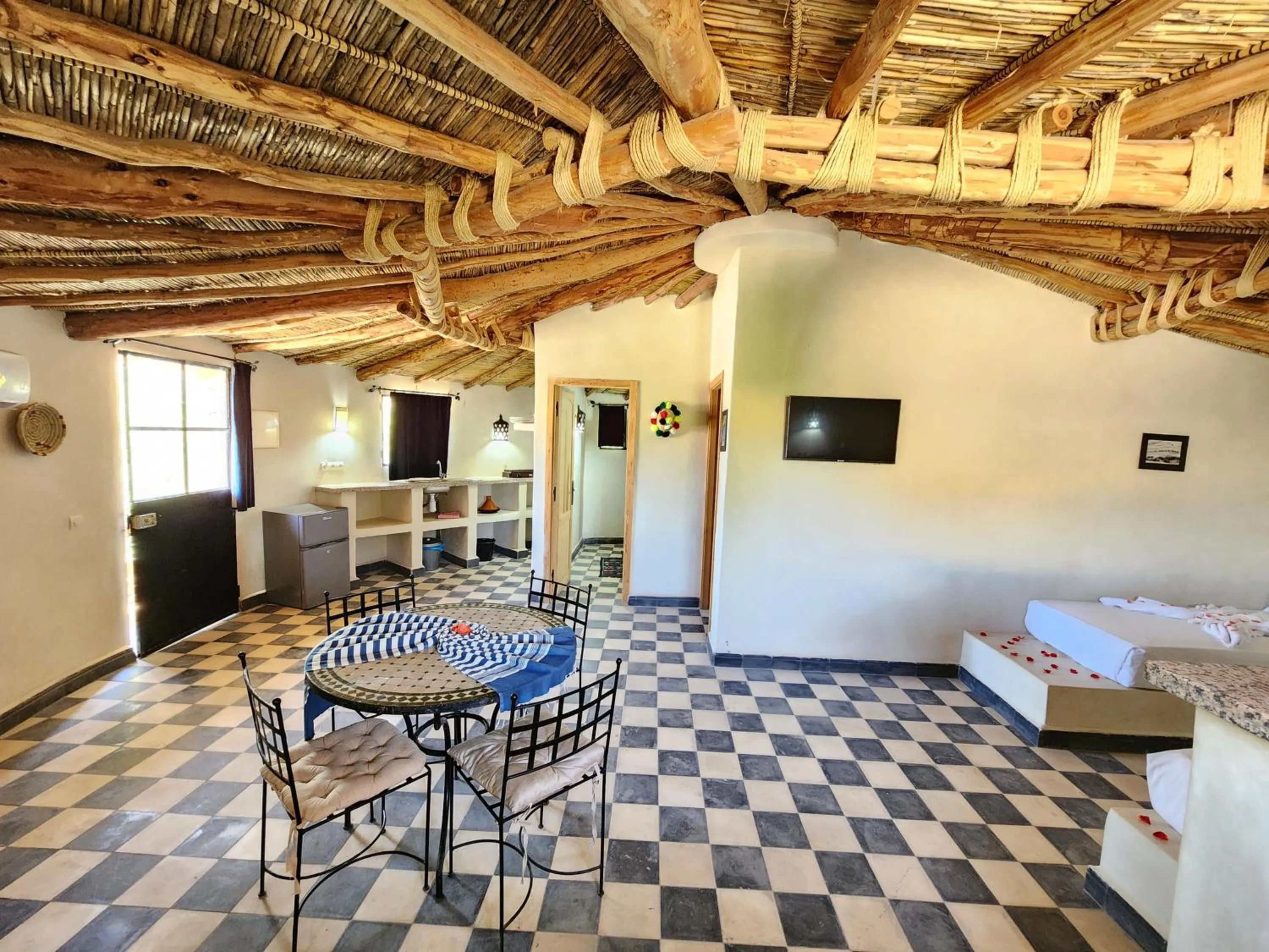 Les Jardins d Amizmiz 6 piscines