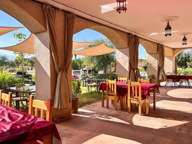 Restaurant/places to eat in Les Jardins d Amizmiz 6 piscines