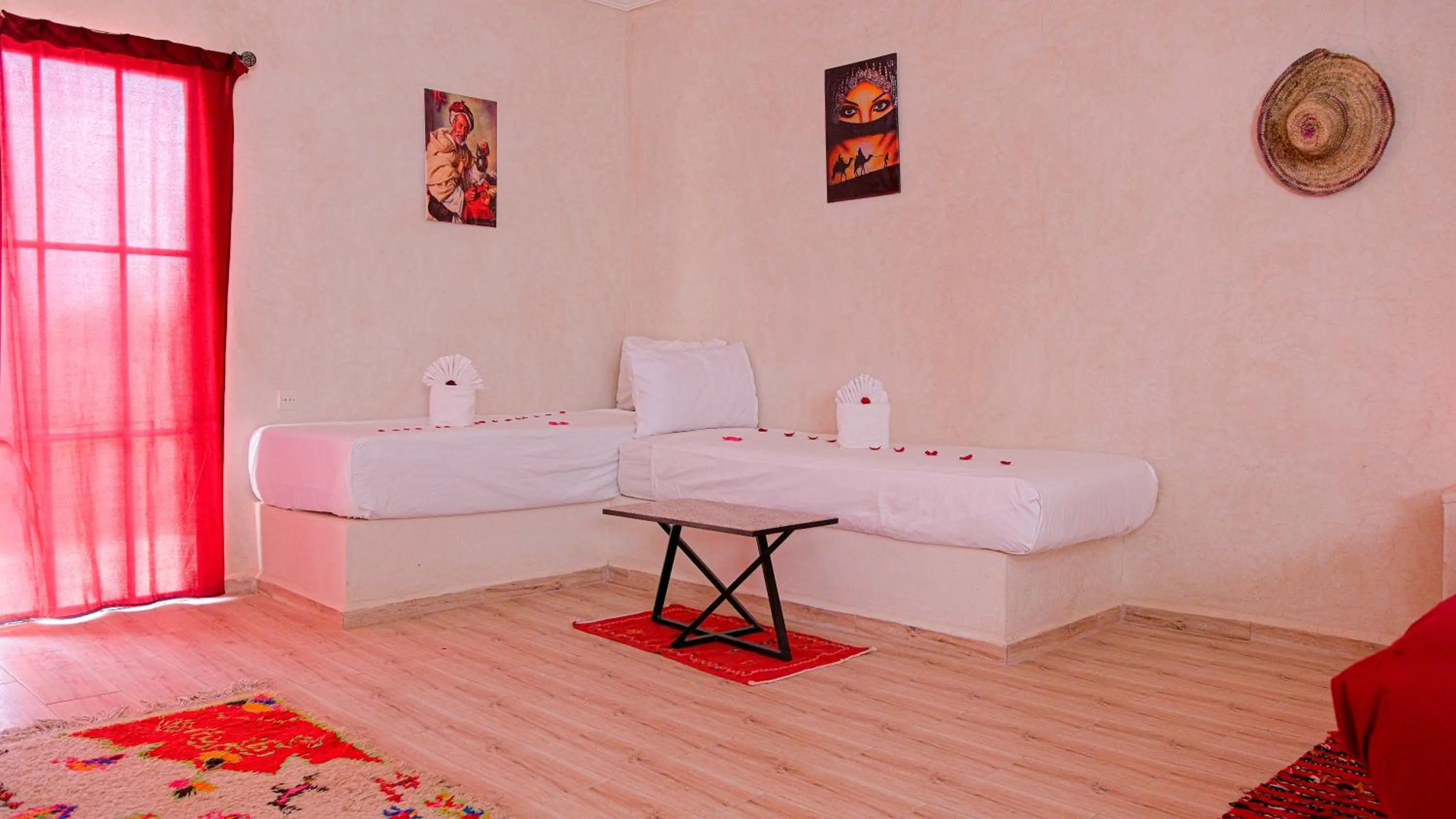 Les Jardins d Amizmiz 6 piscines