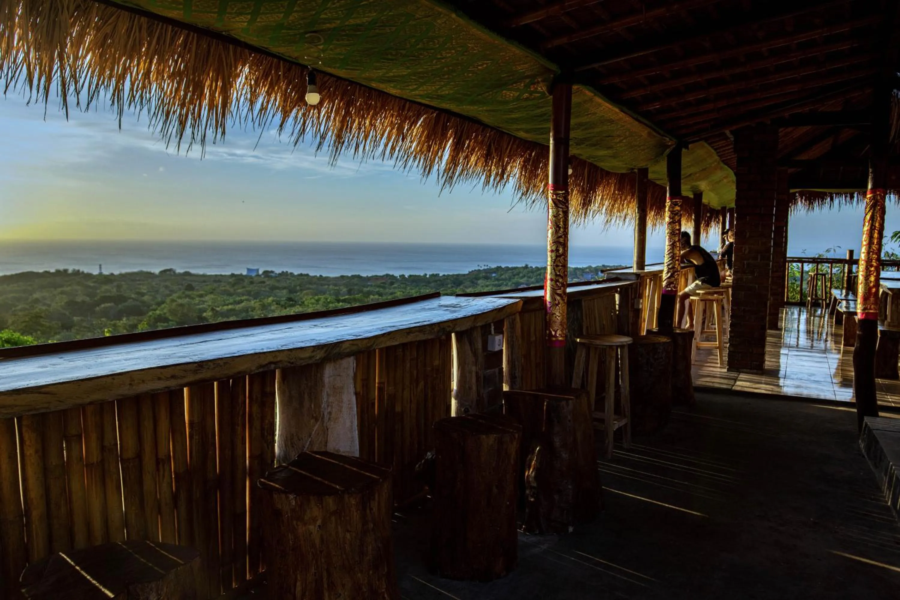 Restaurant/places to eat in The Pande Hill Homestay