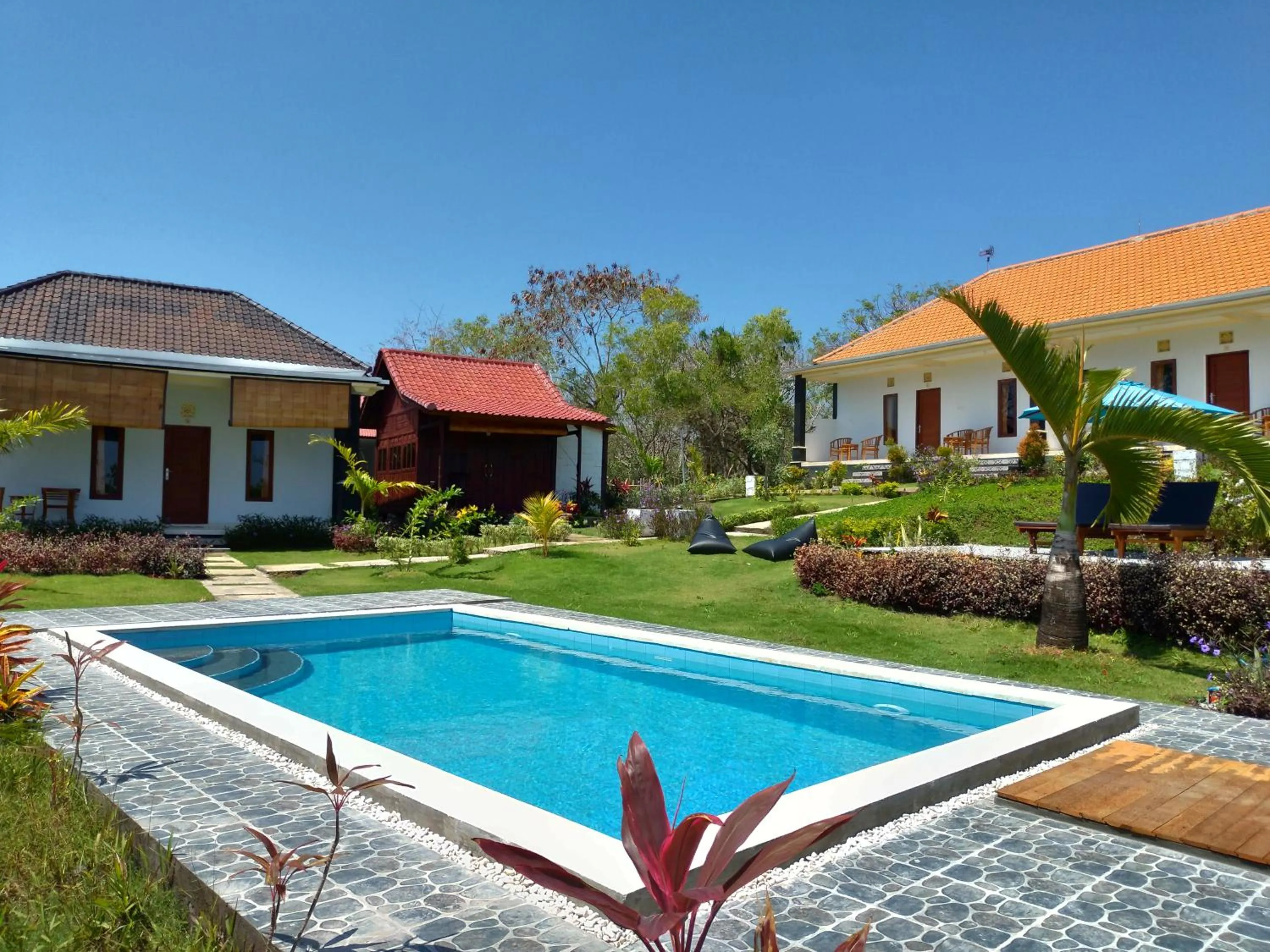 Swimming pool in The Pande Hill Homestay