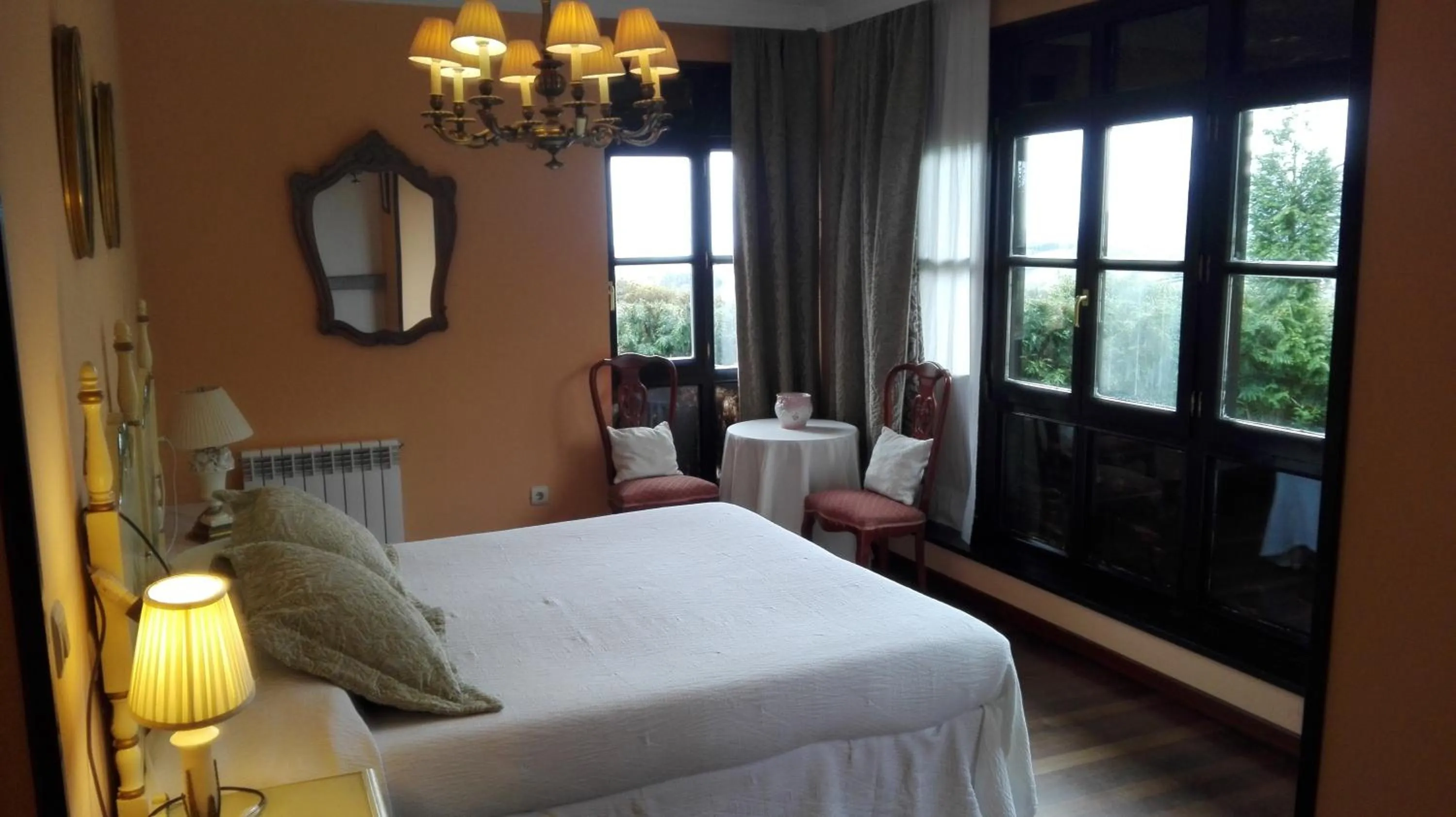 Bedroom, Bed in Hotel Rural El Pagadín