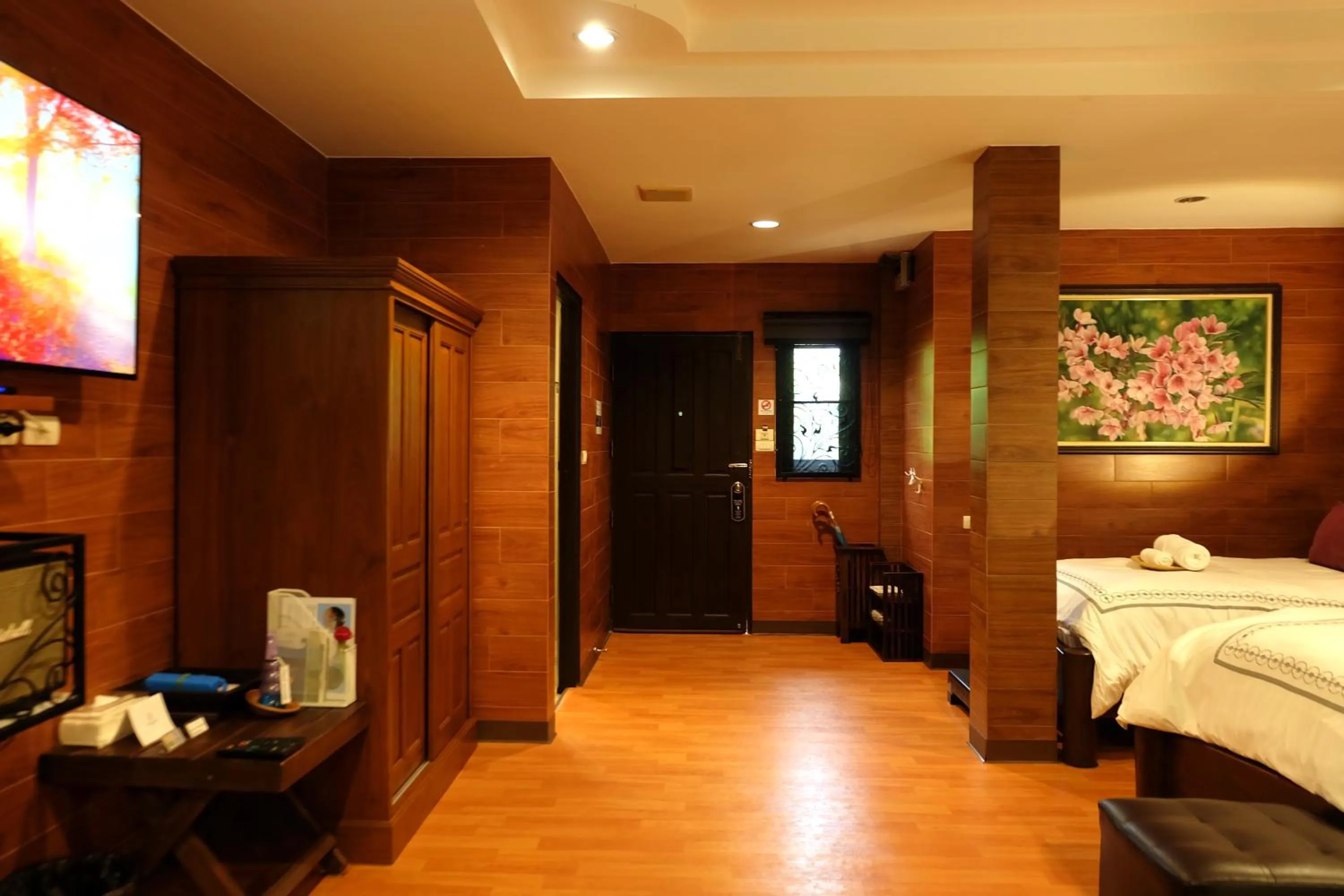 Bed in Namtok Sarika Resotel