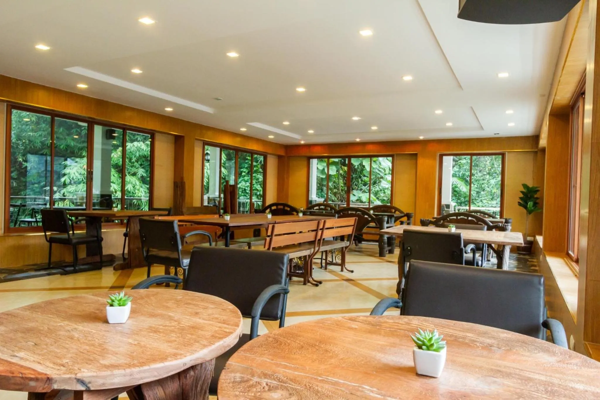 Namtok Sarika Resotel