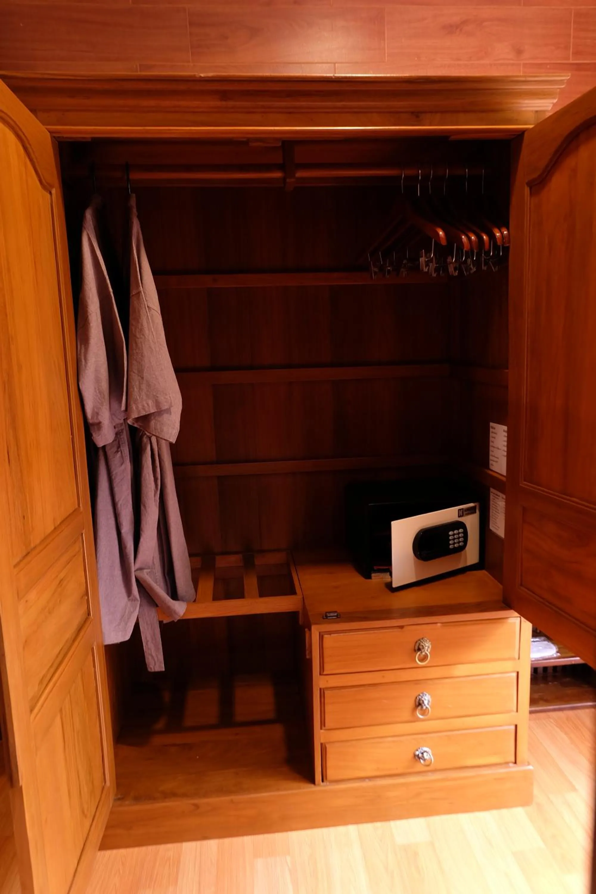 Namtok Sarika Resotel