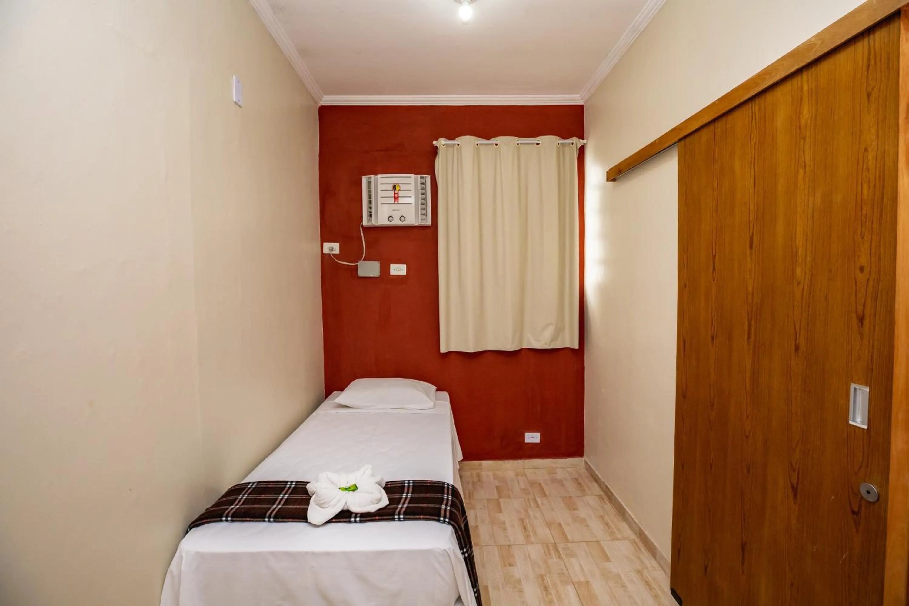 Bedroom, Bed in Hotel Venice Ubatuba