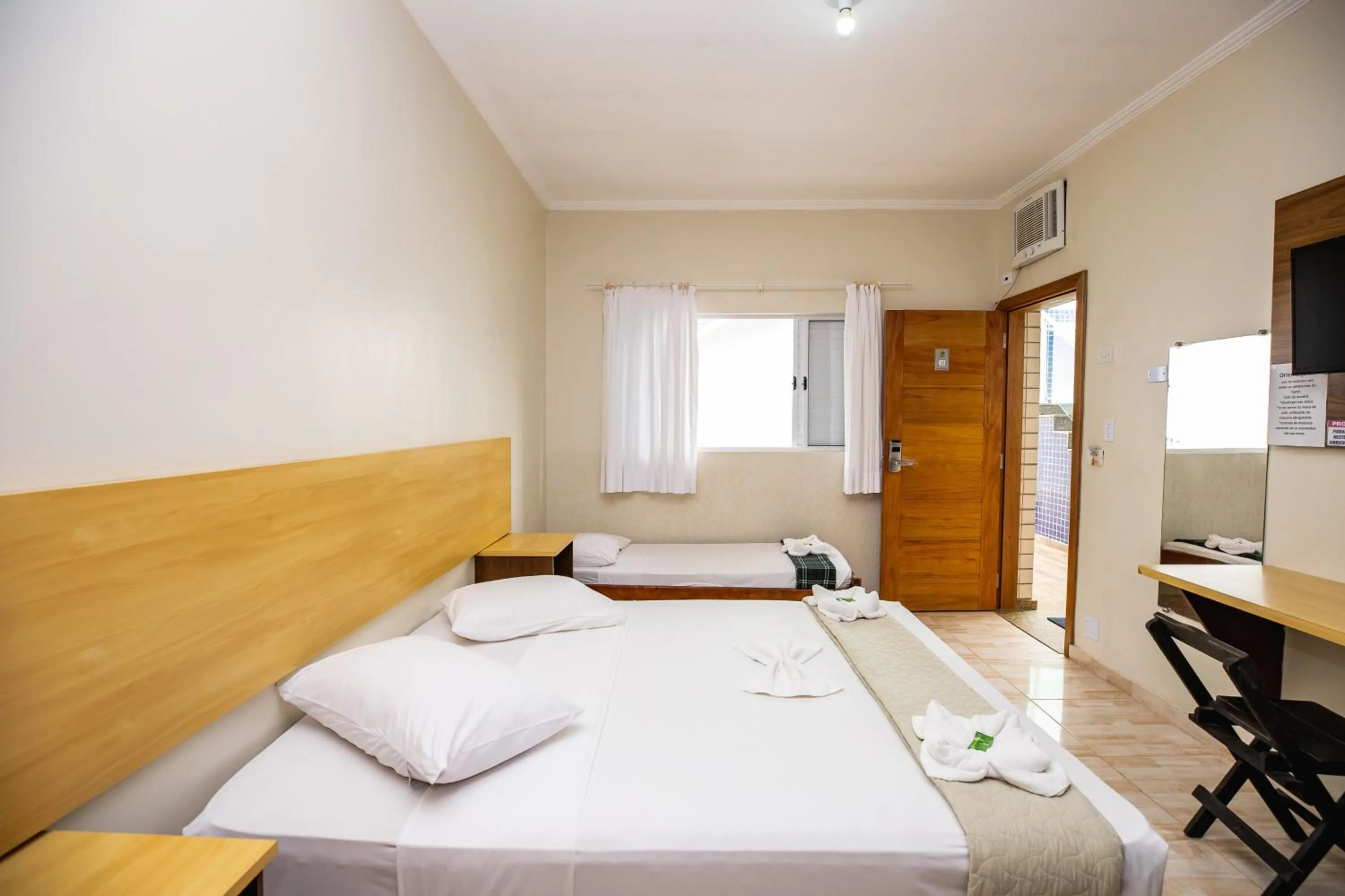 Bedroom, Bed in Hotel Venice Ubatuba