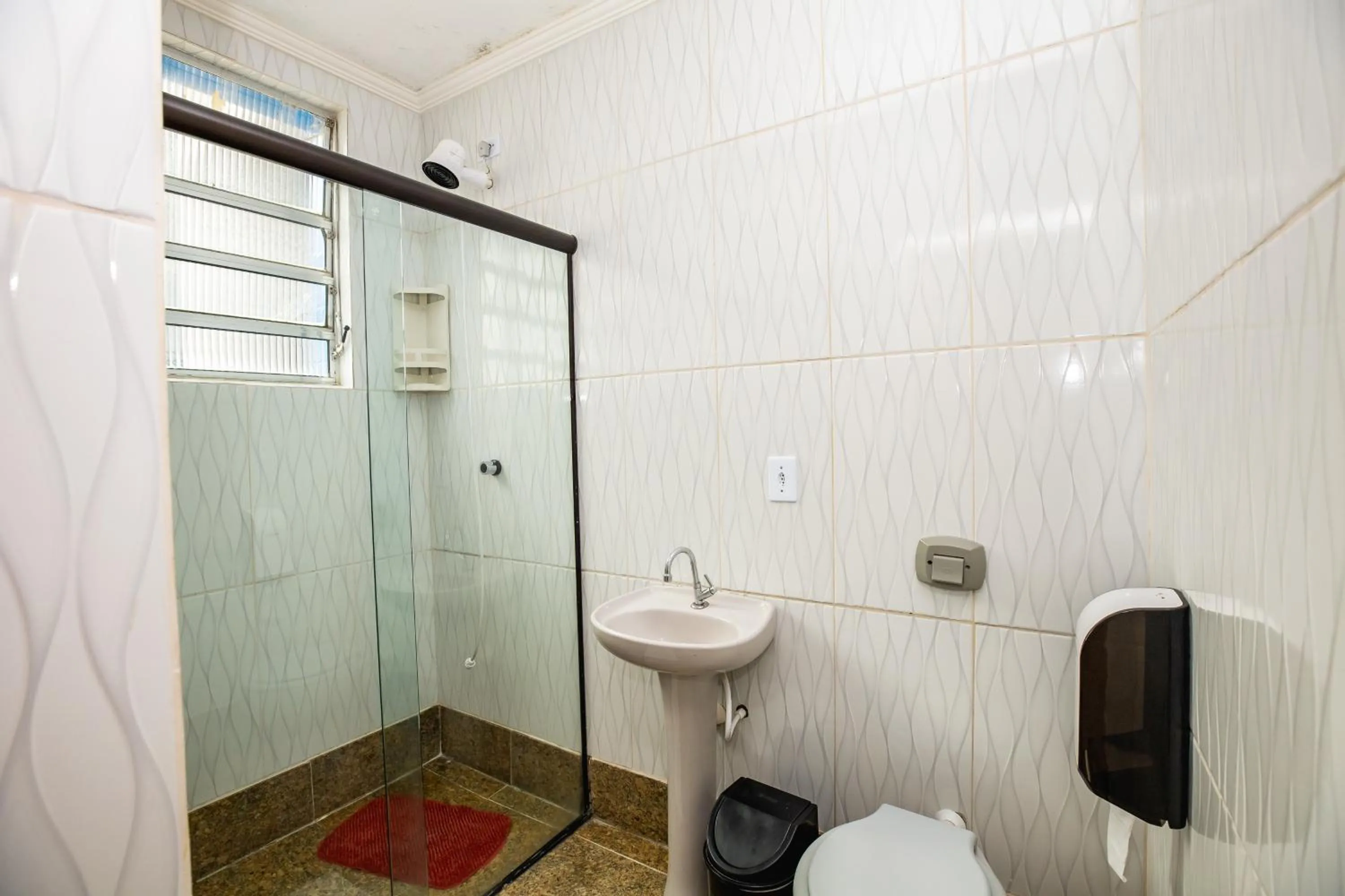 Bathroom in Hotel Venice Ubatuba