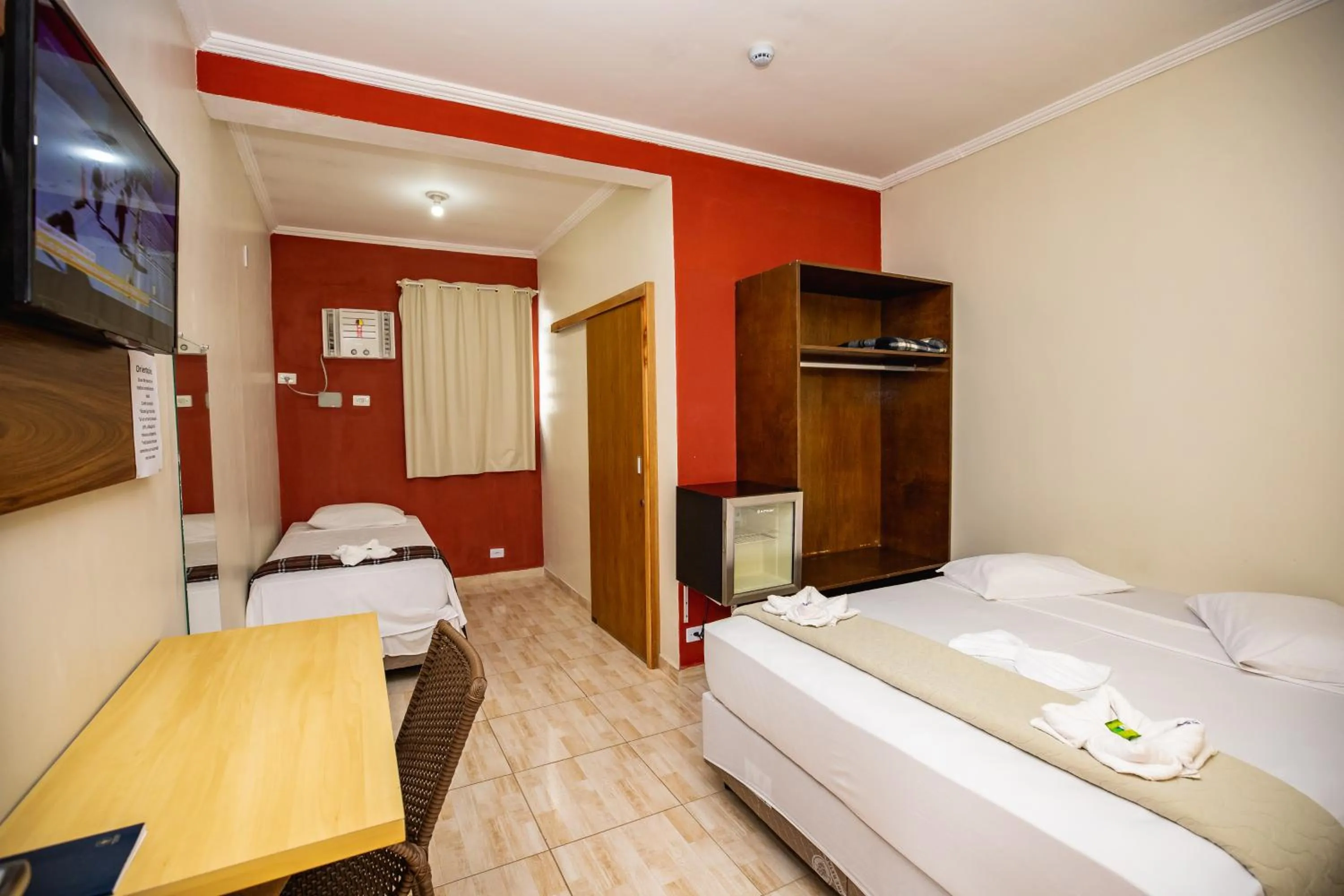 Bedroom, Bed in Hotel Venice Ubatuba