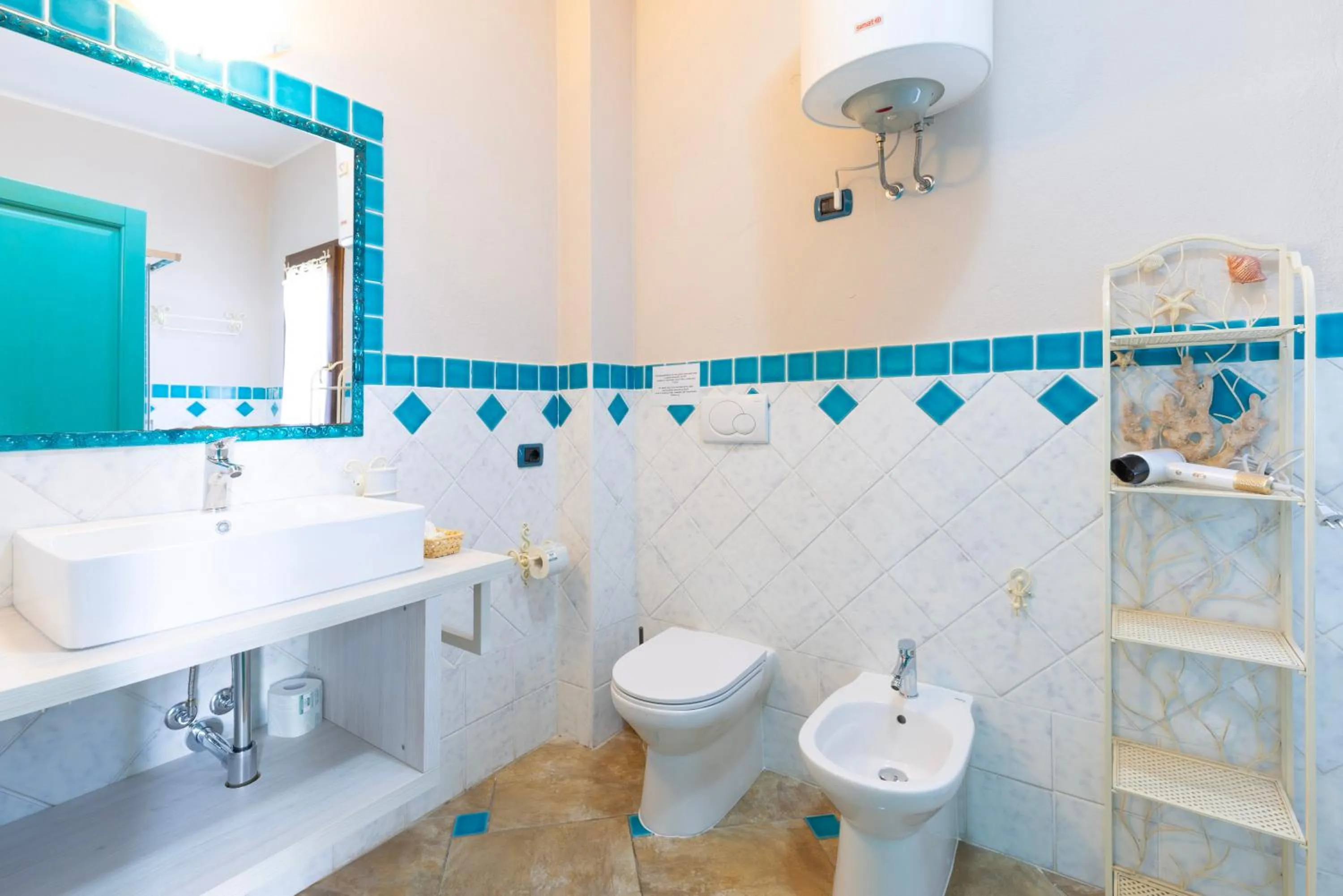 Toilet in Giaco's Rooms