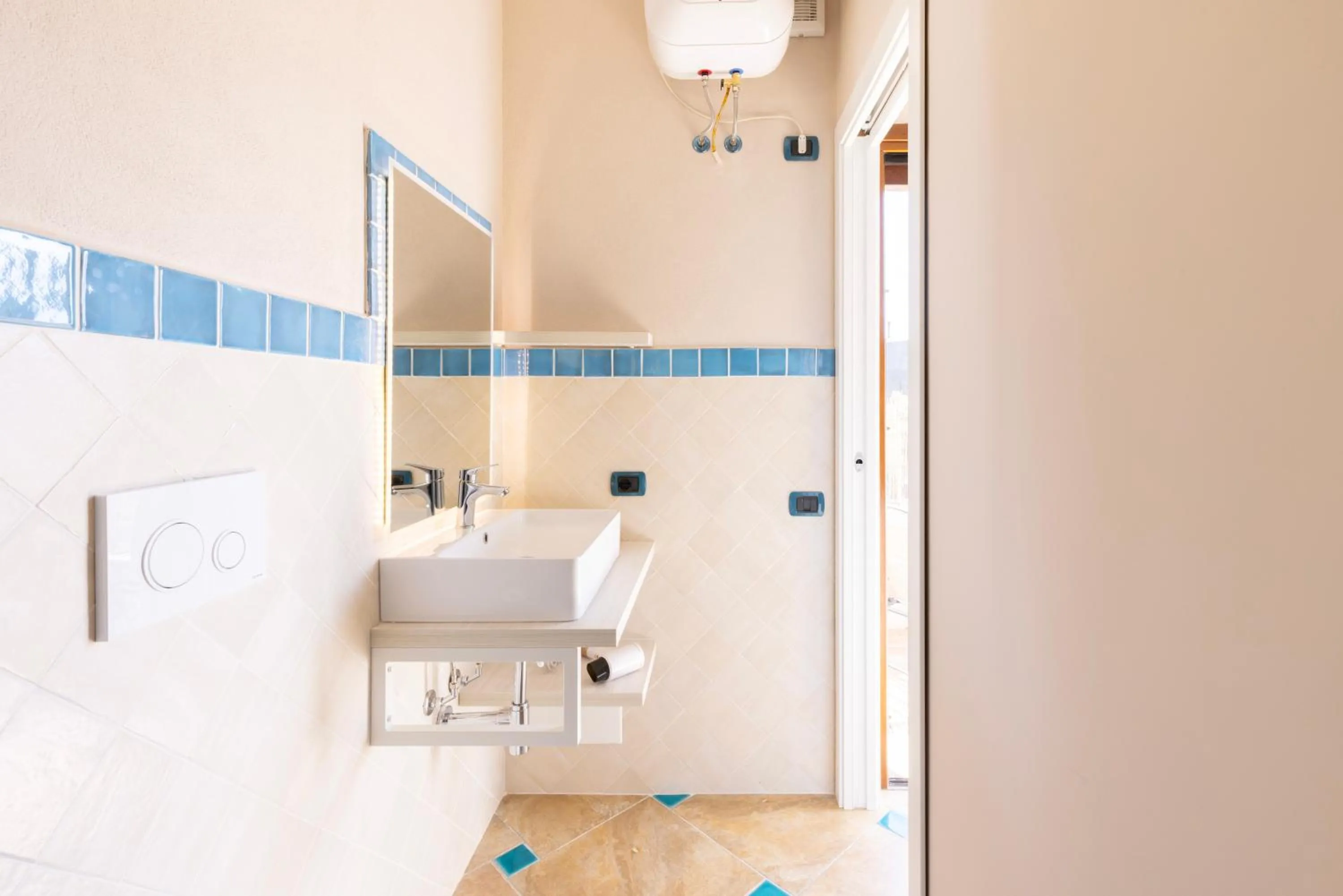 Bathroom in Giaco's Rooms