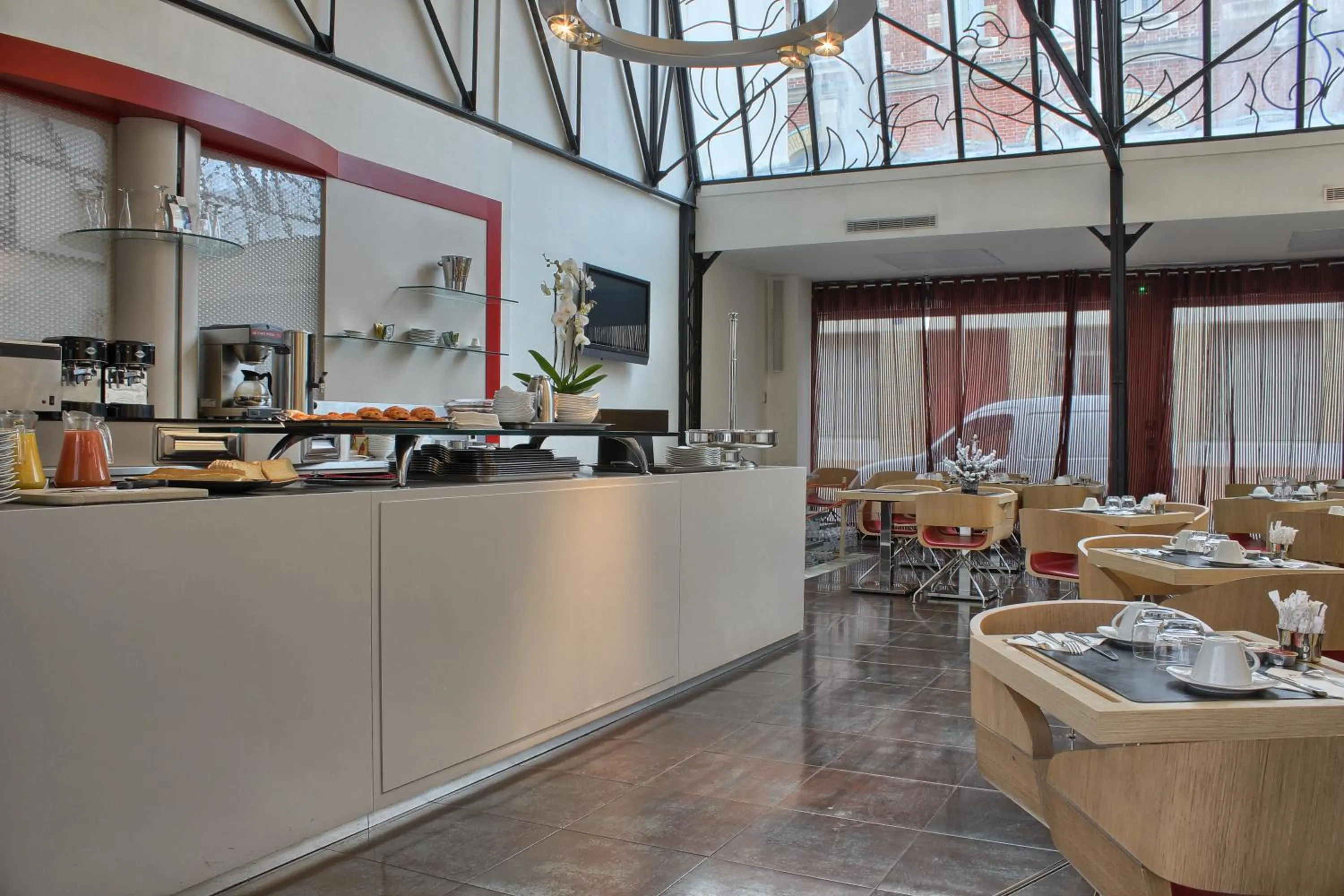 Restaurant/places to eat in Pavillon Nation