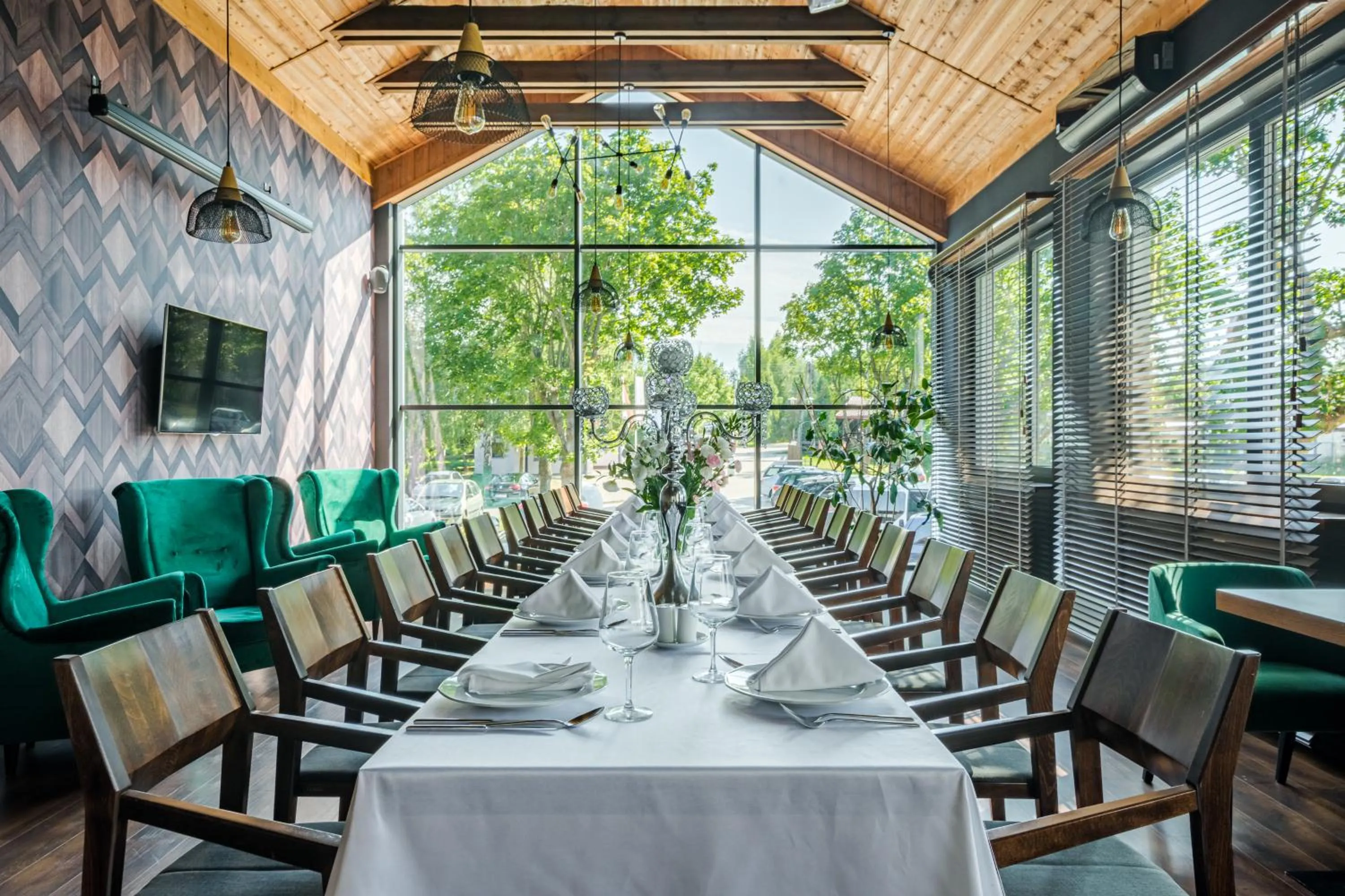 Restaurant/places to eat in Hotel Mazurski Raj