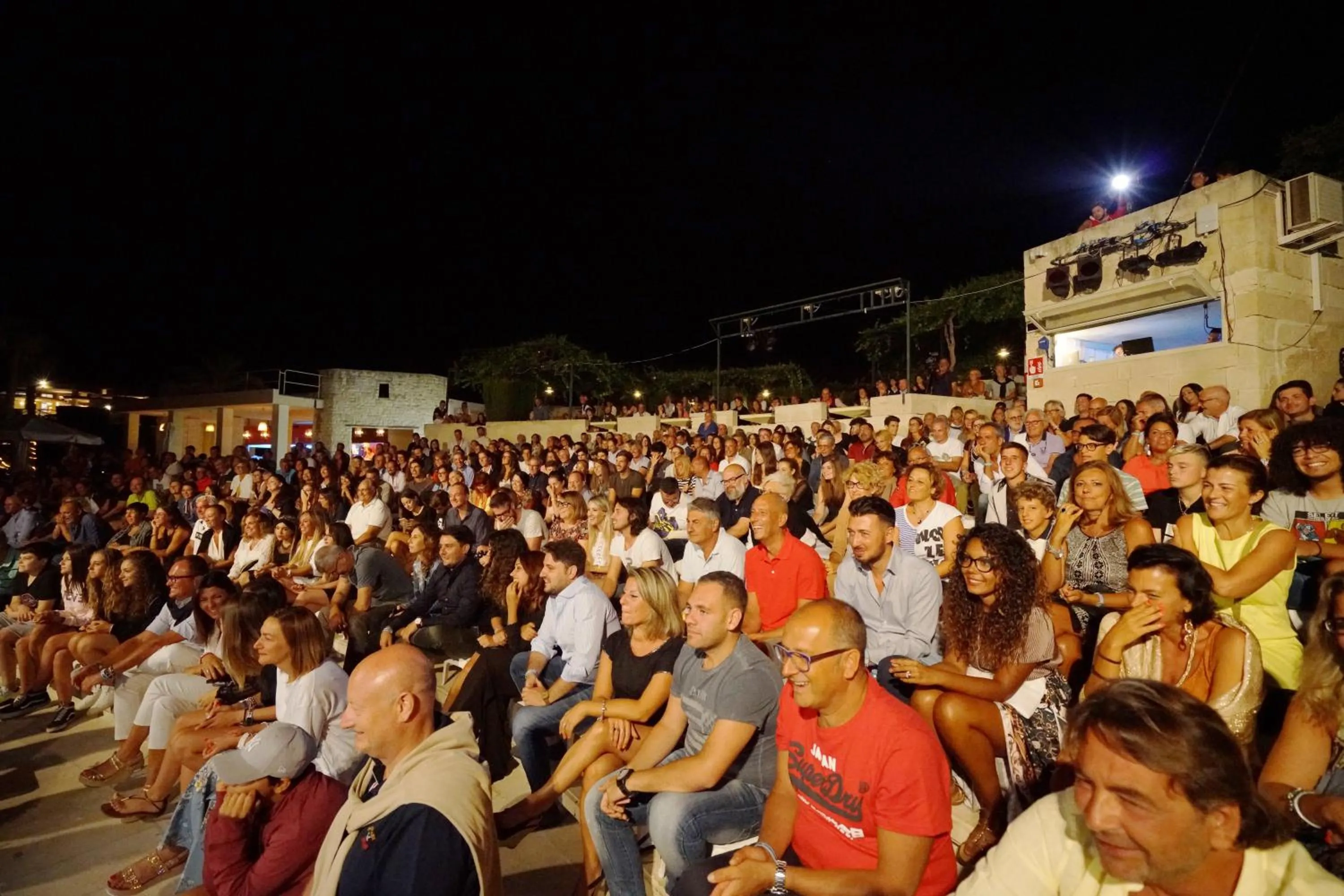 Evening entertainment in Le Cale D'Otranto Beach Resort