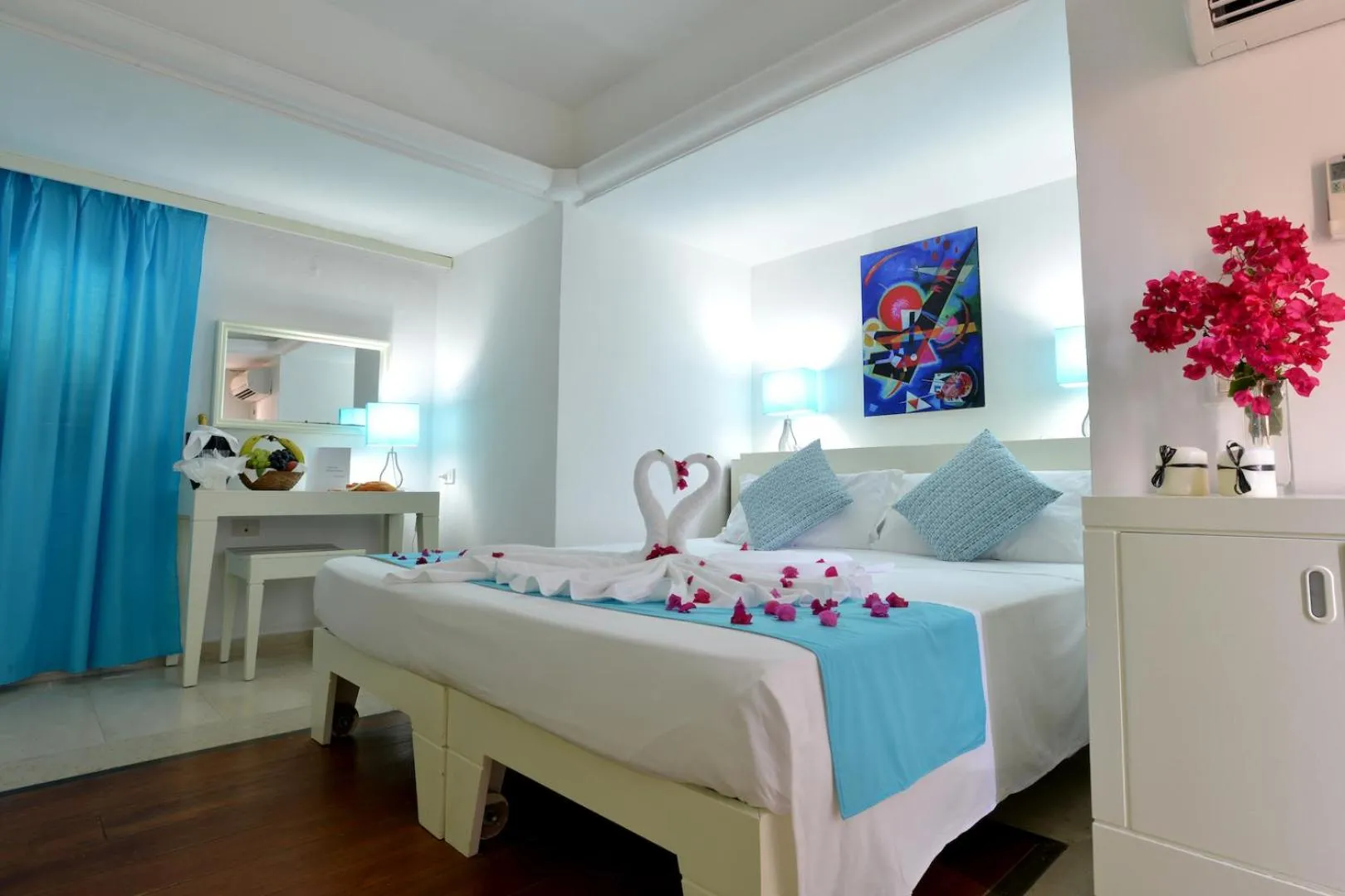 Bedroom, Bed in Le Cale D'Otranto Beach Resort