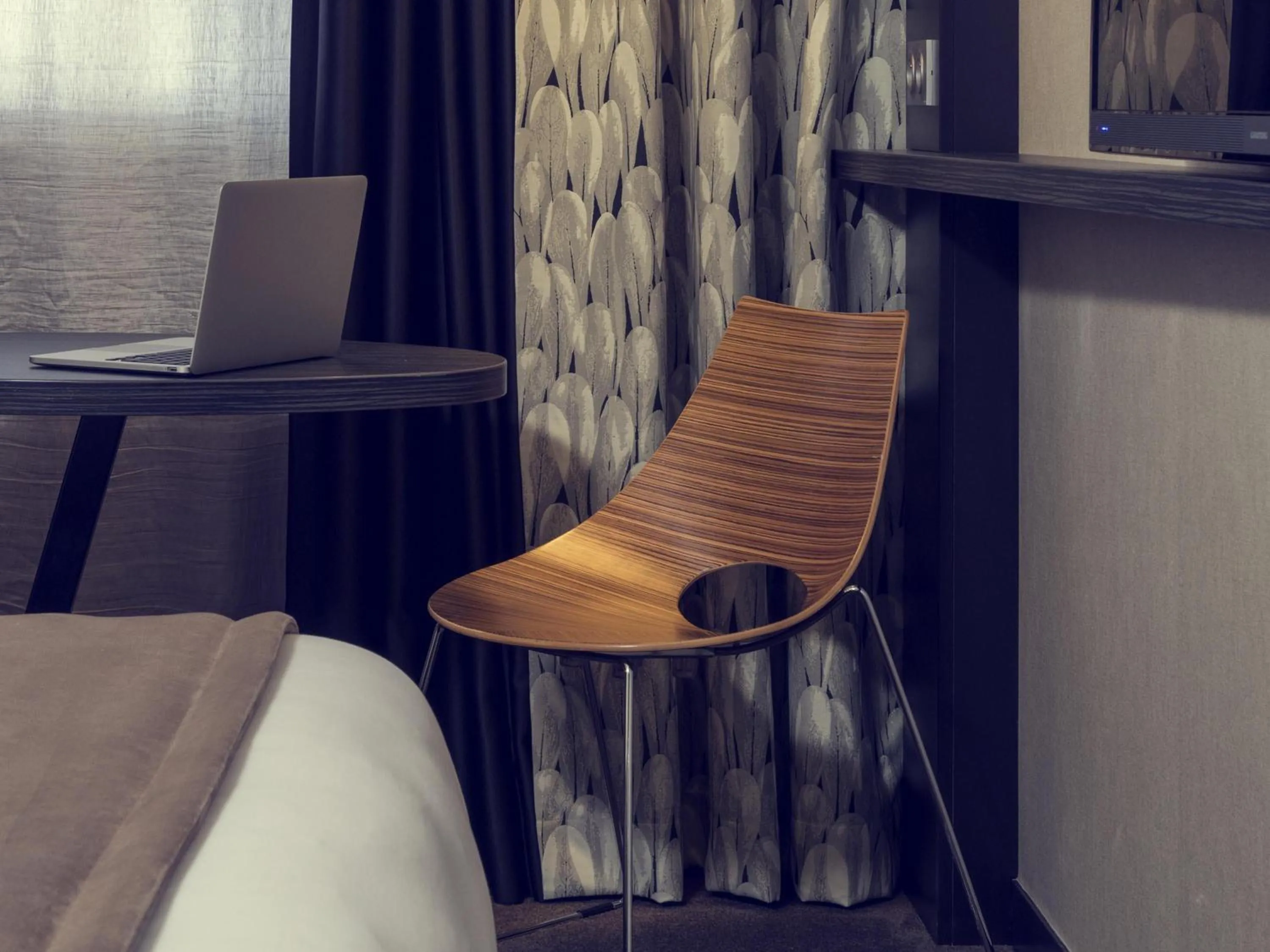 Bedroom in Mercure Paris Porte de Pantin