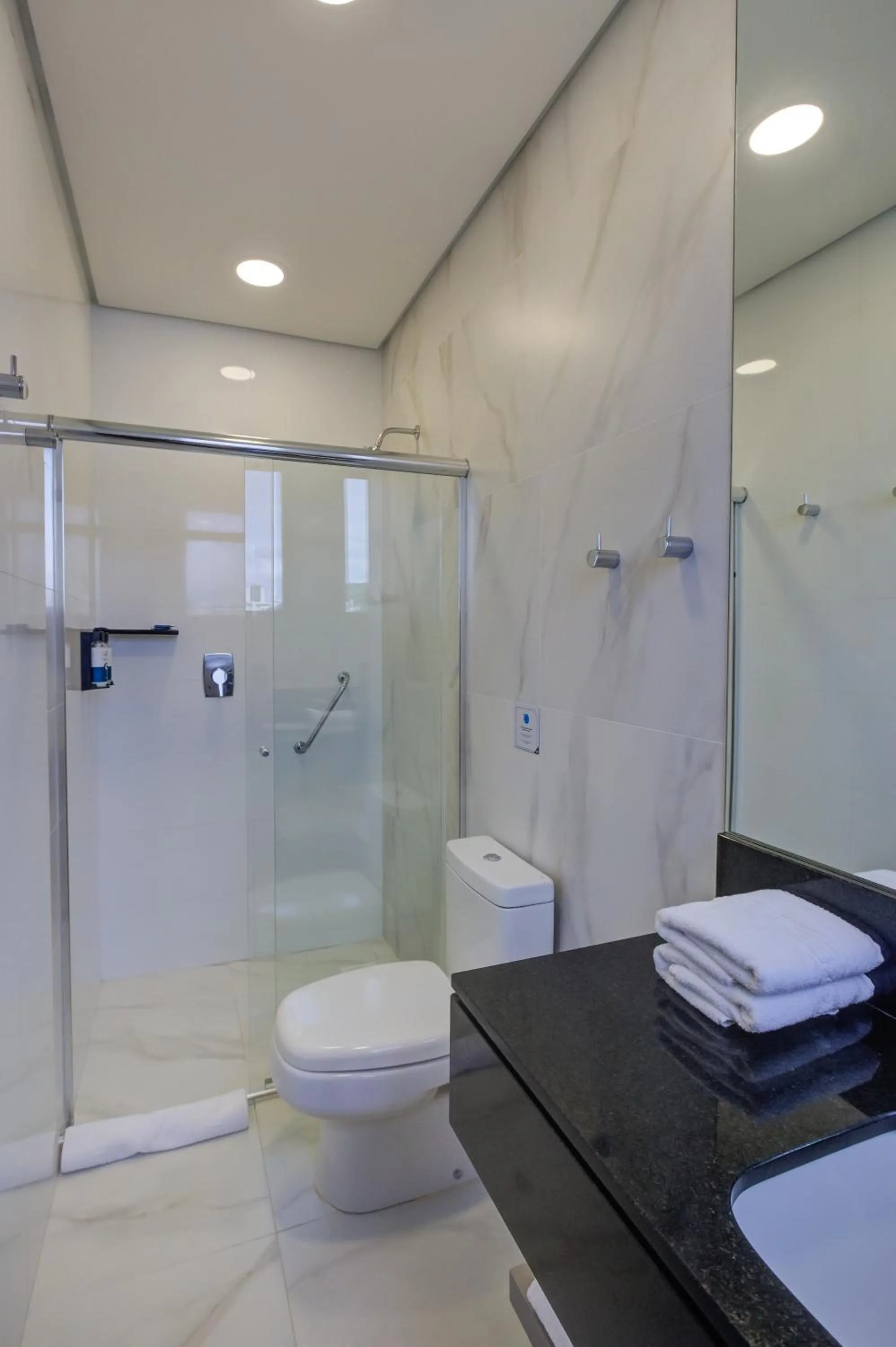 Toilet in Slaviero Blumenau