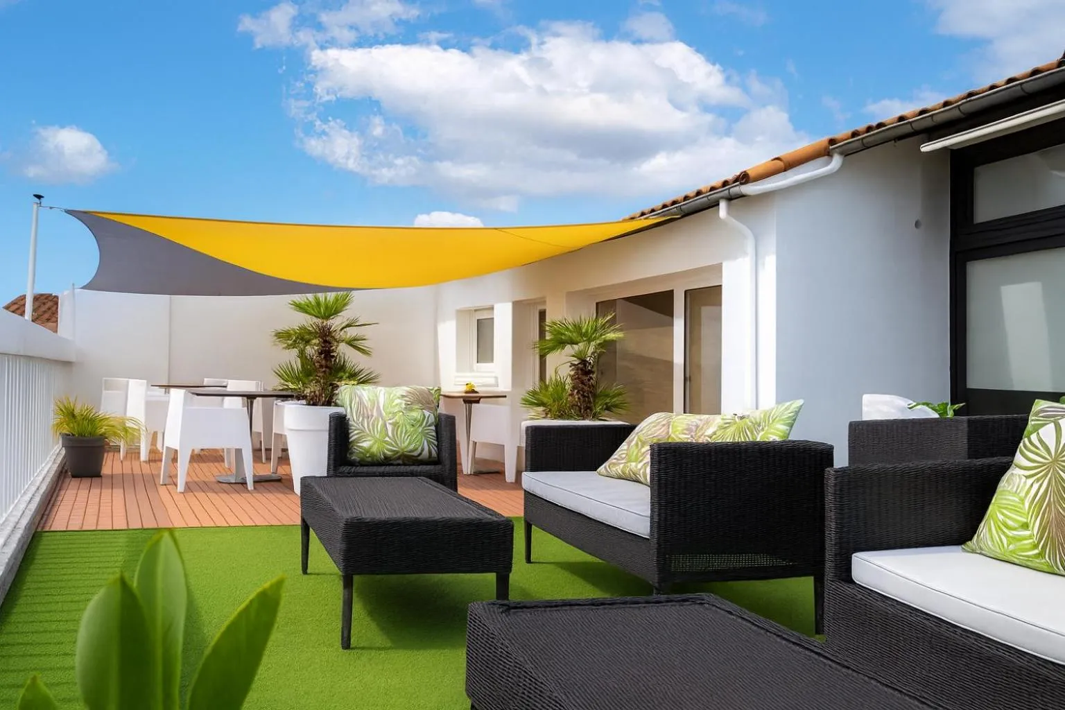 Balcony/Terrace in O'Cub Hotel