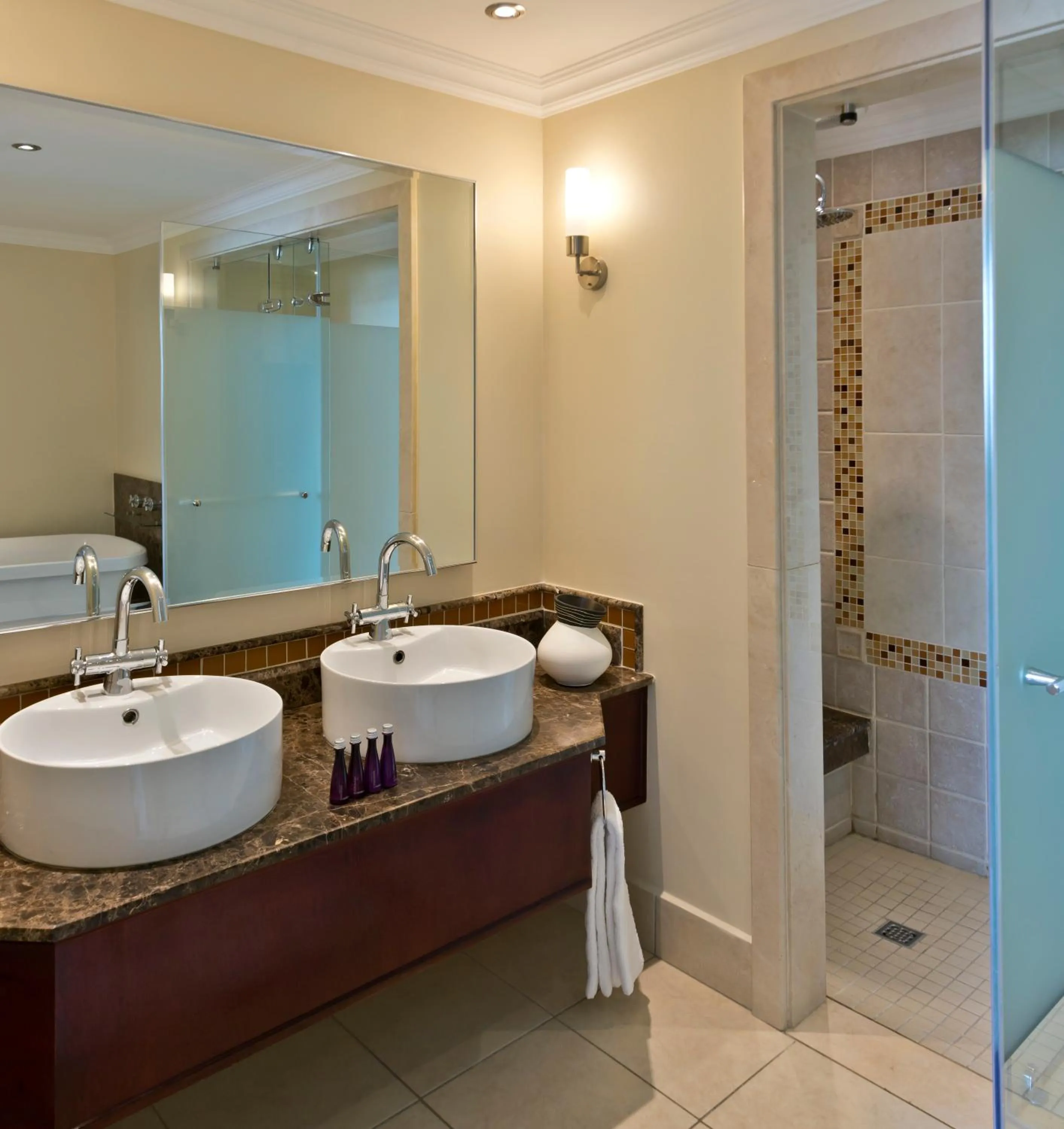 Bathroom in Avani Windhoek Hotel & Casino