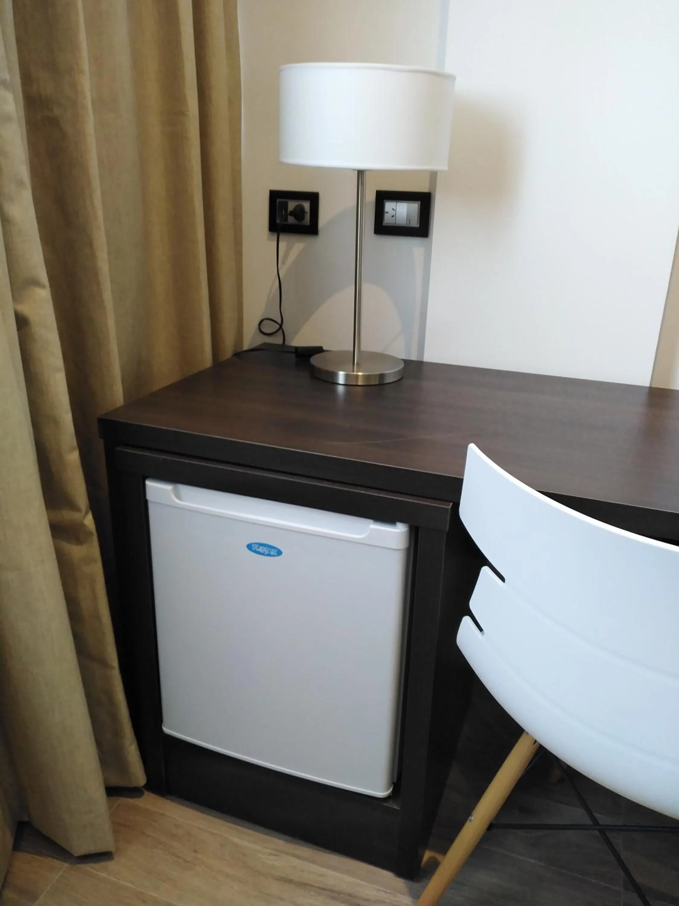 Bedroom in Amerian Rafaela Hotel