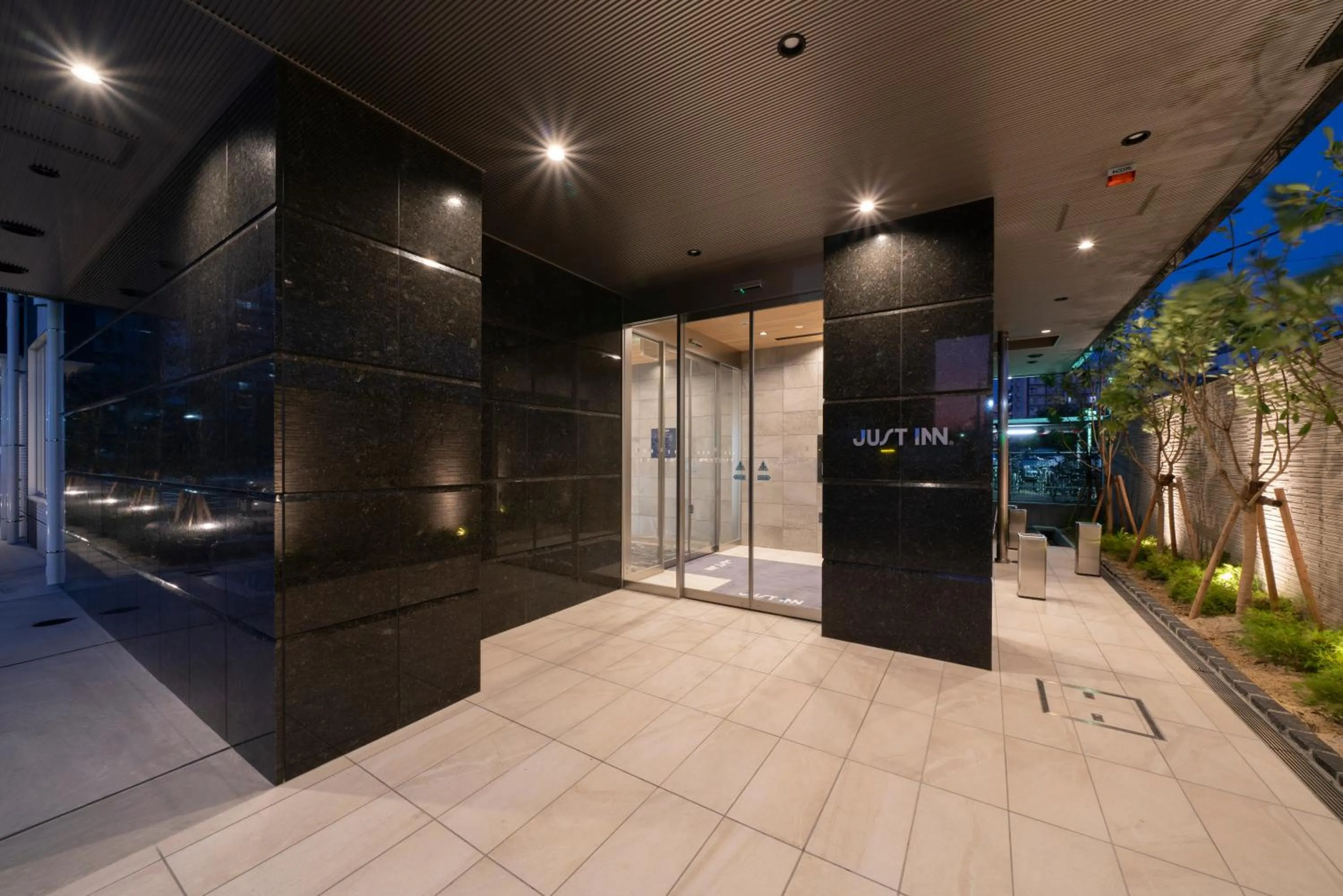 Property building in Just Inn Matsusaka Station